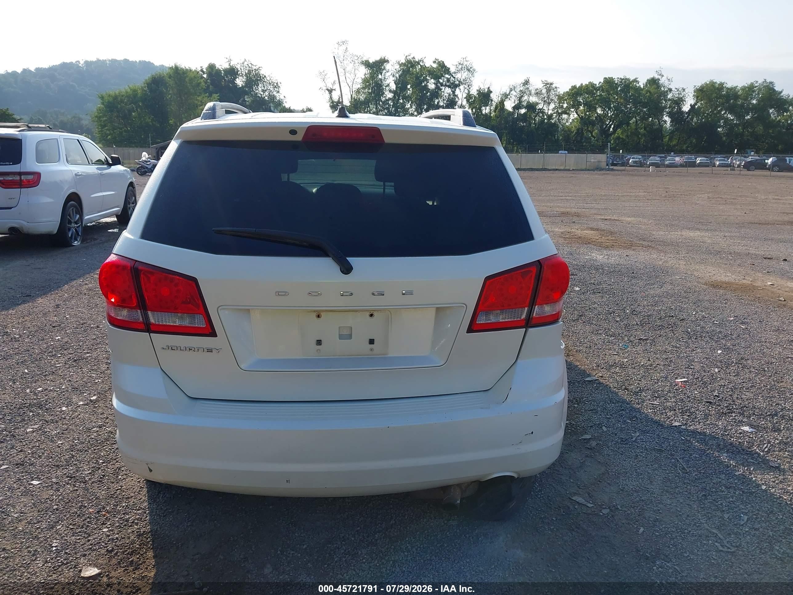 2013 Dodge Journey Se White vin: 3C4PDCAB1DT578976