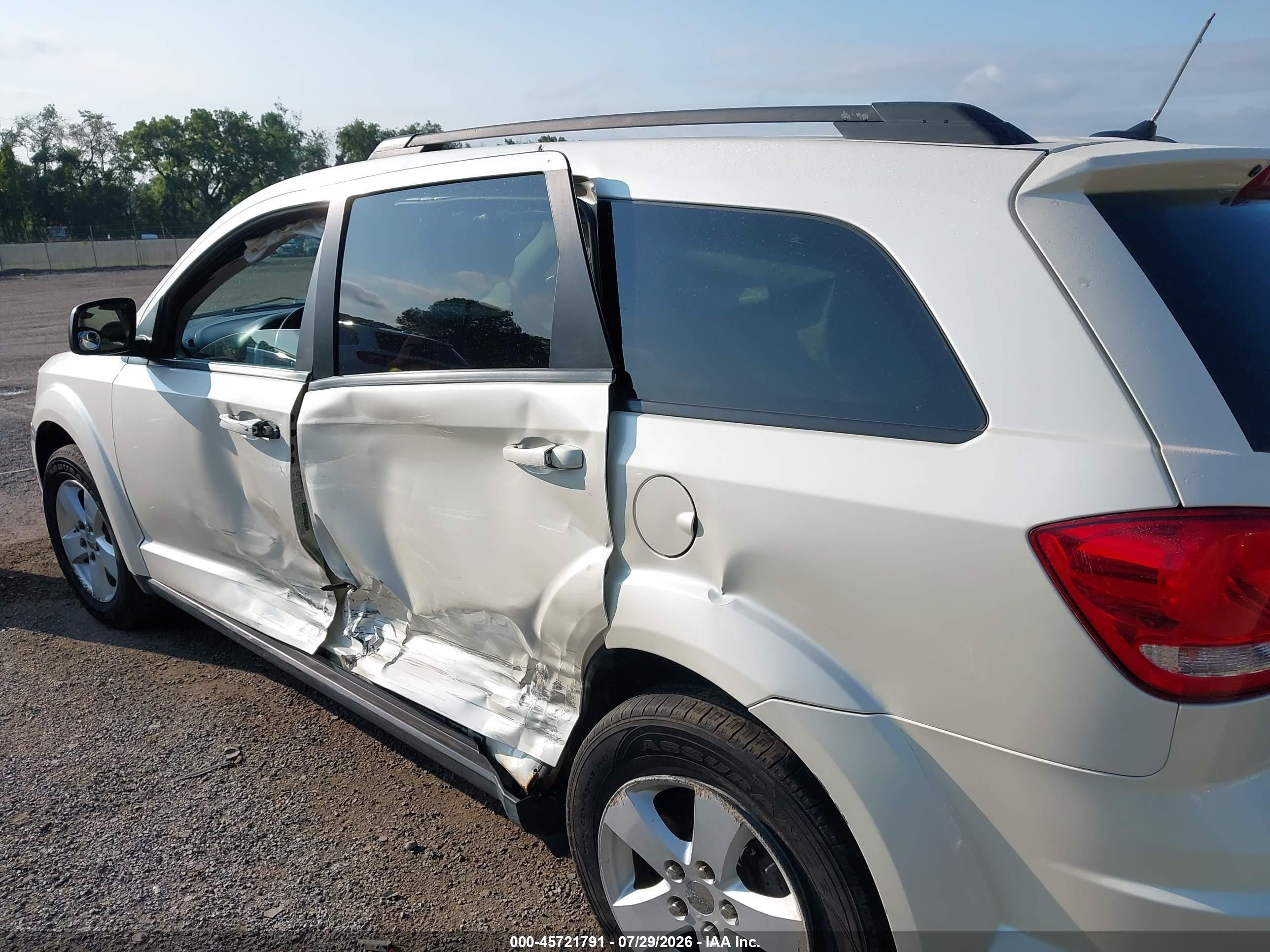 2013 Dodge Journey Se White vin: 3C4PDCAB1DT578976