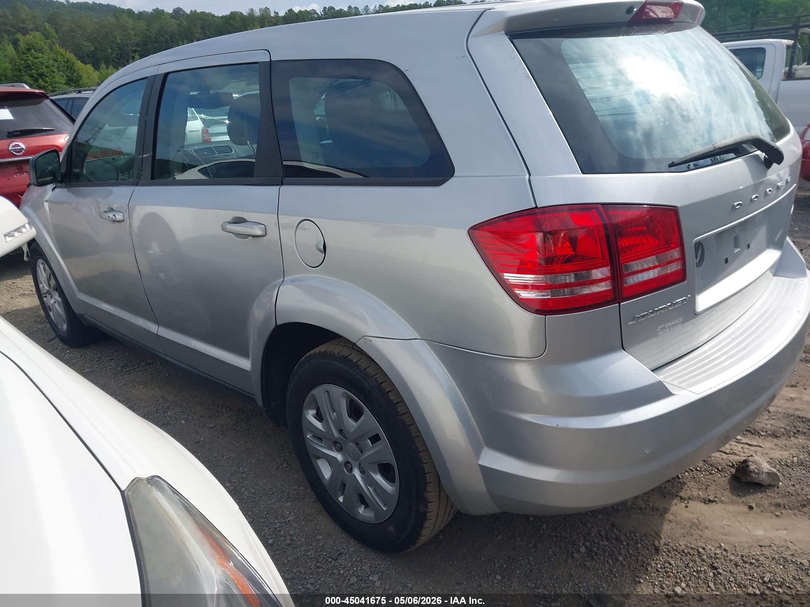 2014 Dodge Journey American Value Pkg Silver vin: 3C4PDCAB1ET170303