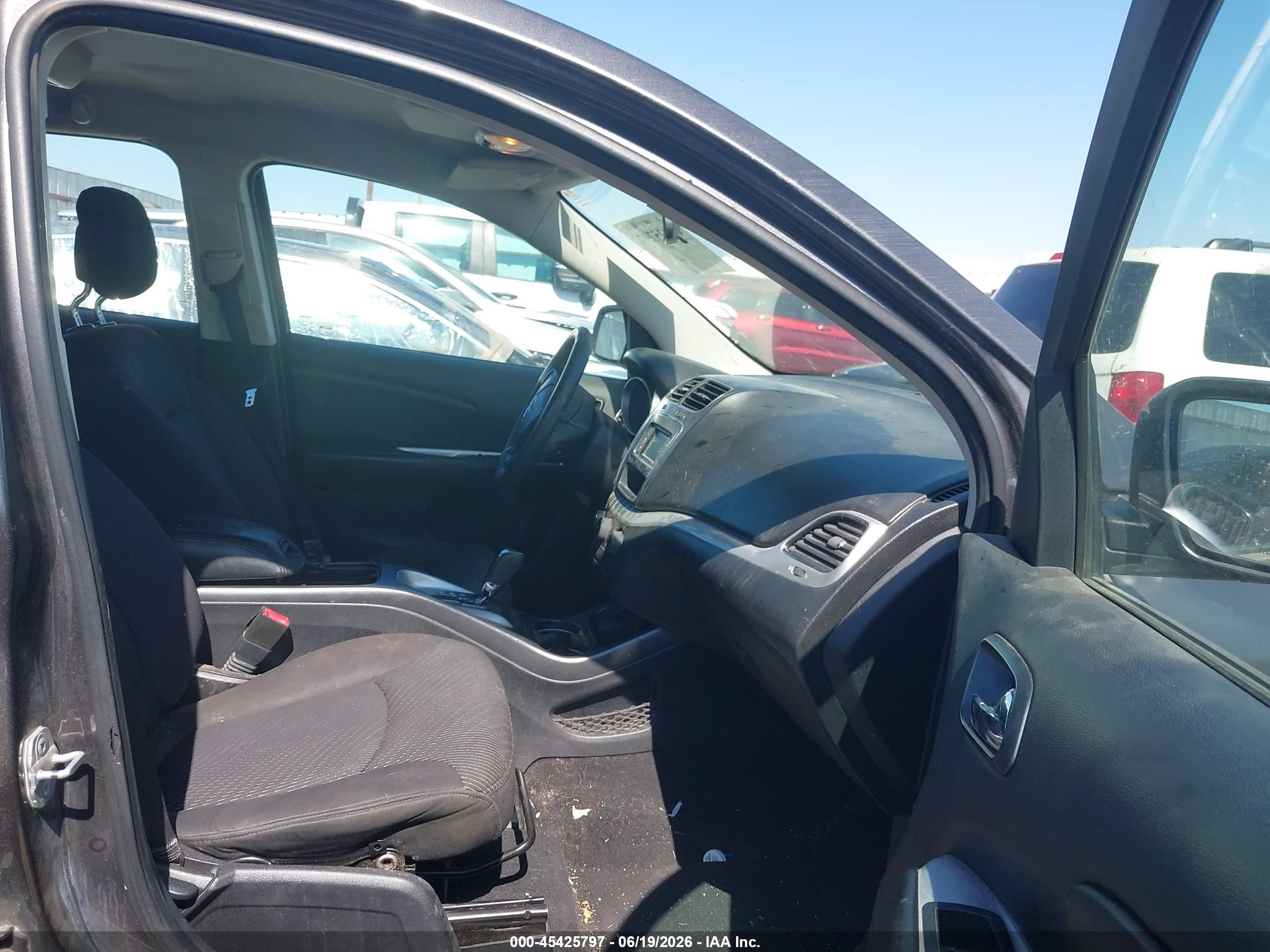2014 Dodge Journey American Value Pkg Gray vin: 3C4PDCAB1ET268442