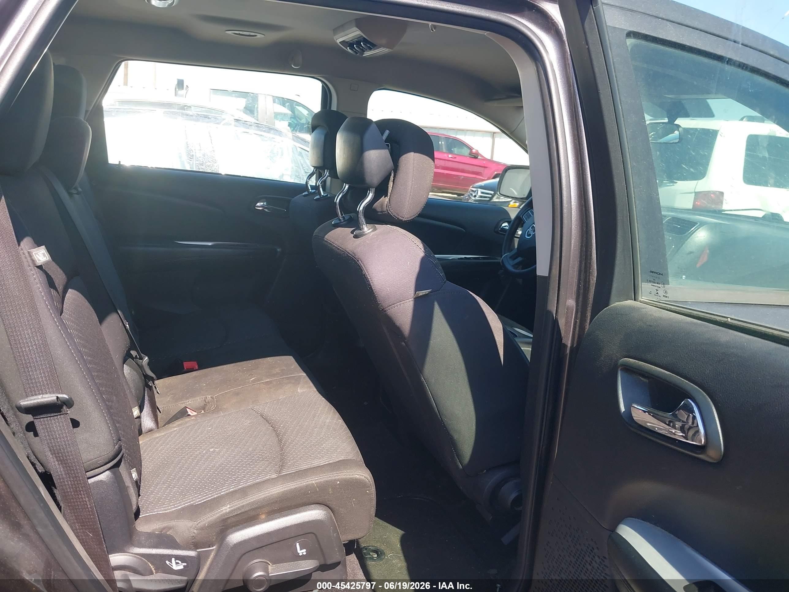 2014 Dodge Journey American Value Pkg Gray vin: 3C4PDCAB1ET268442
