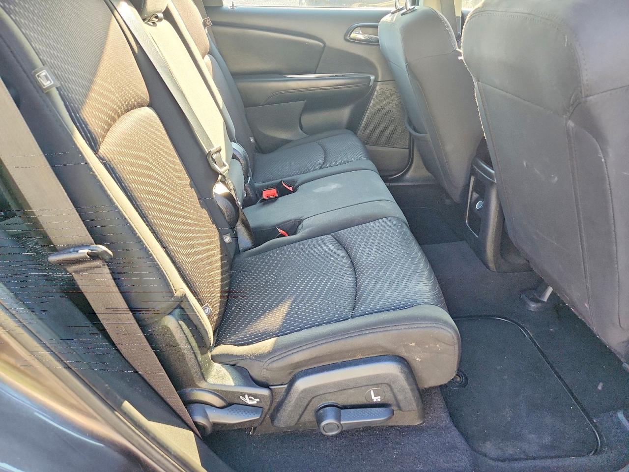 2015 Dodge Journey Se Gray vin: 3C4PDCAB1FT714526
