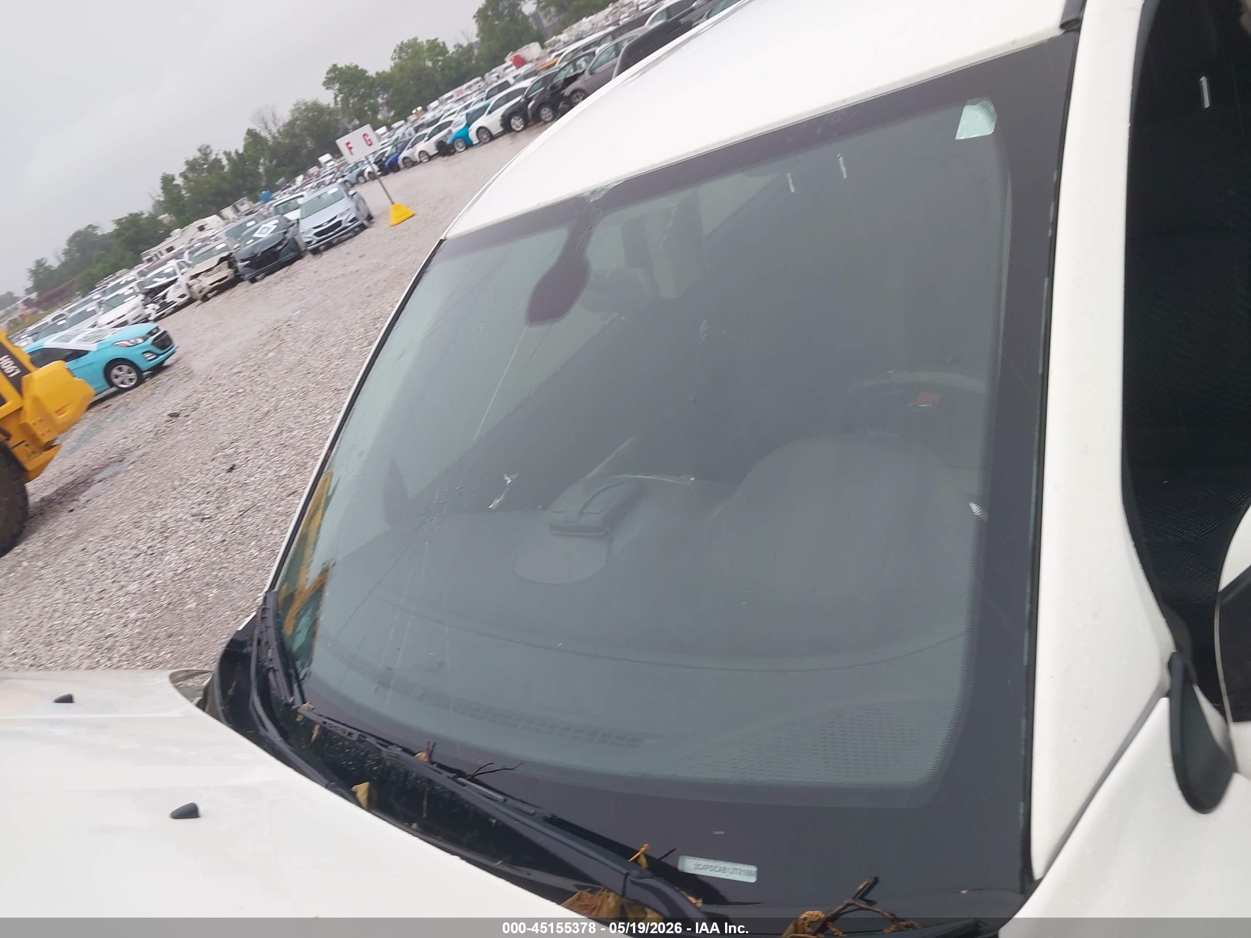2018 Dodge Journey Se White vin: 3C4PDCAB1JT216660