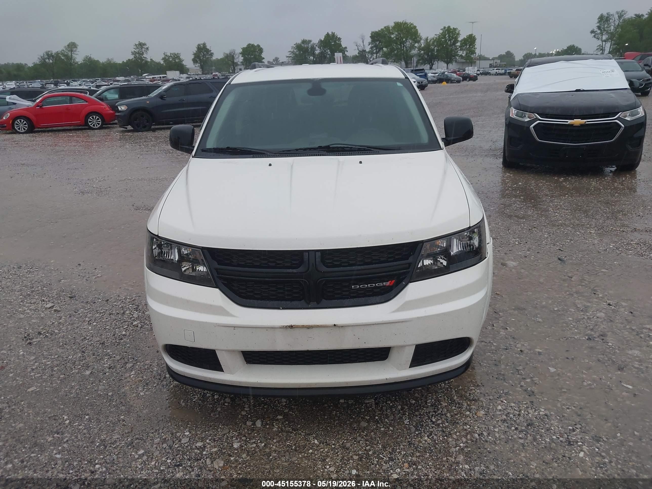 2018 Dodge Journey Se White vin: 3C4PDCAB1JT216660