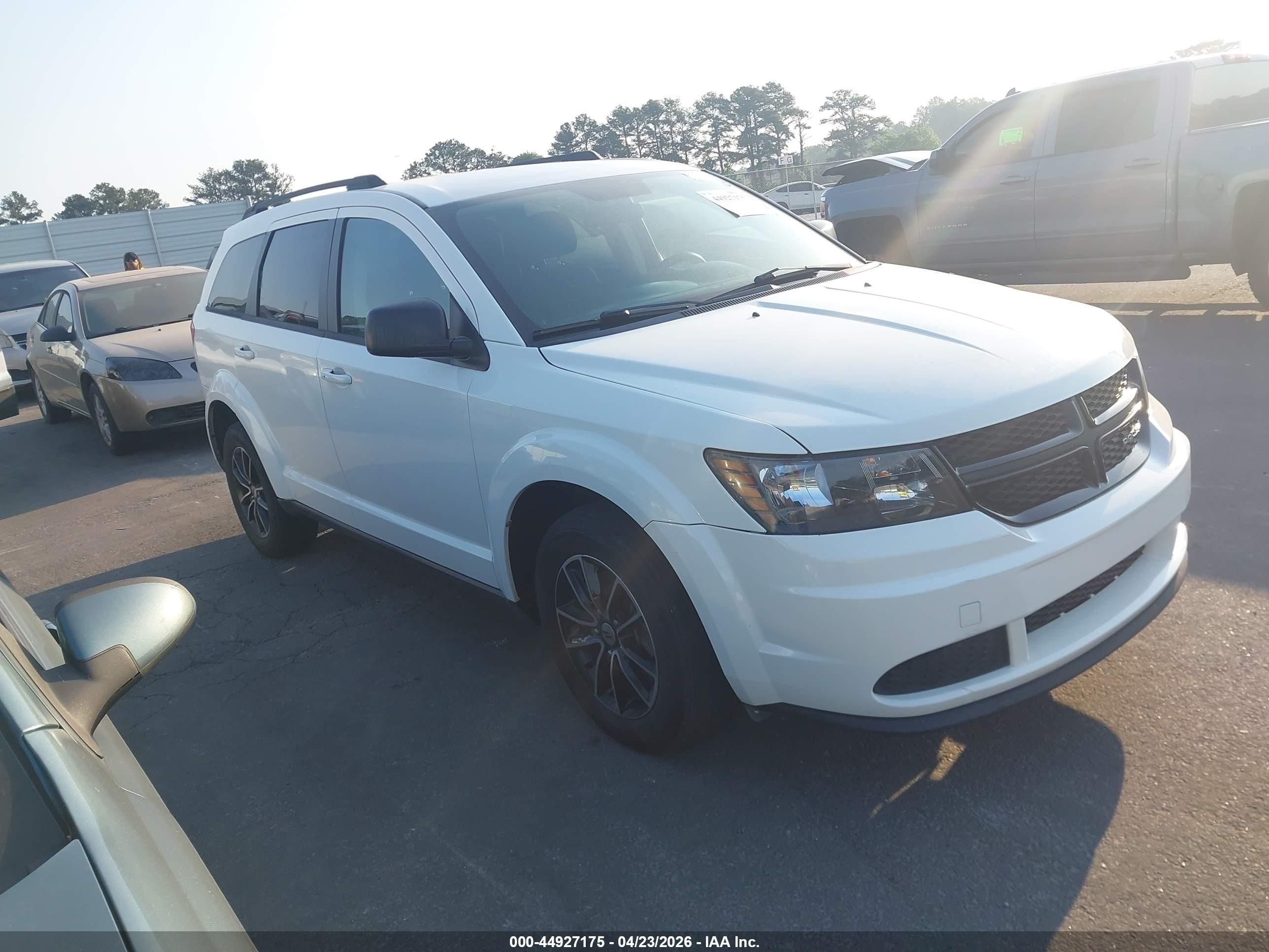 3C4PDCAB1JT253773