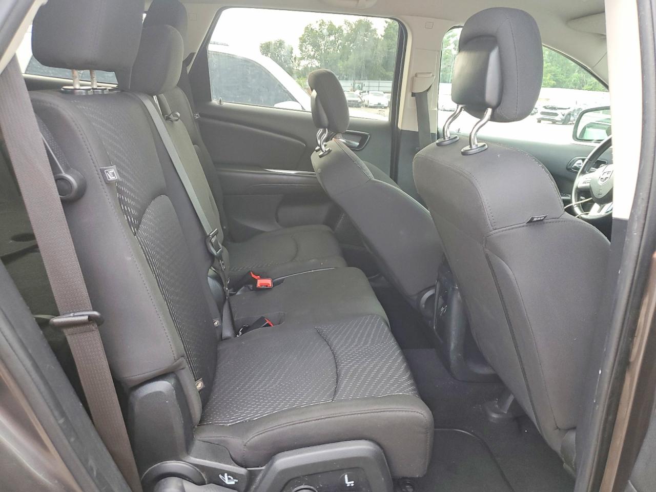 2018 Dodge Journey Se Серый vin: 3C4PDCAB1JT531670