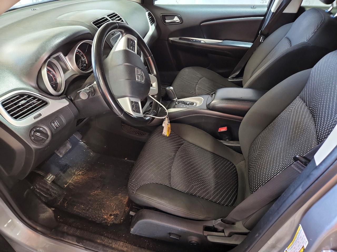 2020 Dodge Journey Se Серебряный vin: 3C4PDCAB1LT271788