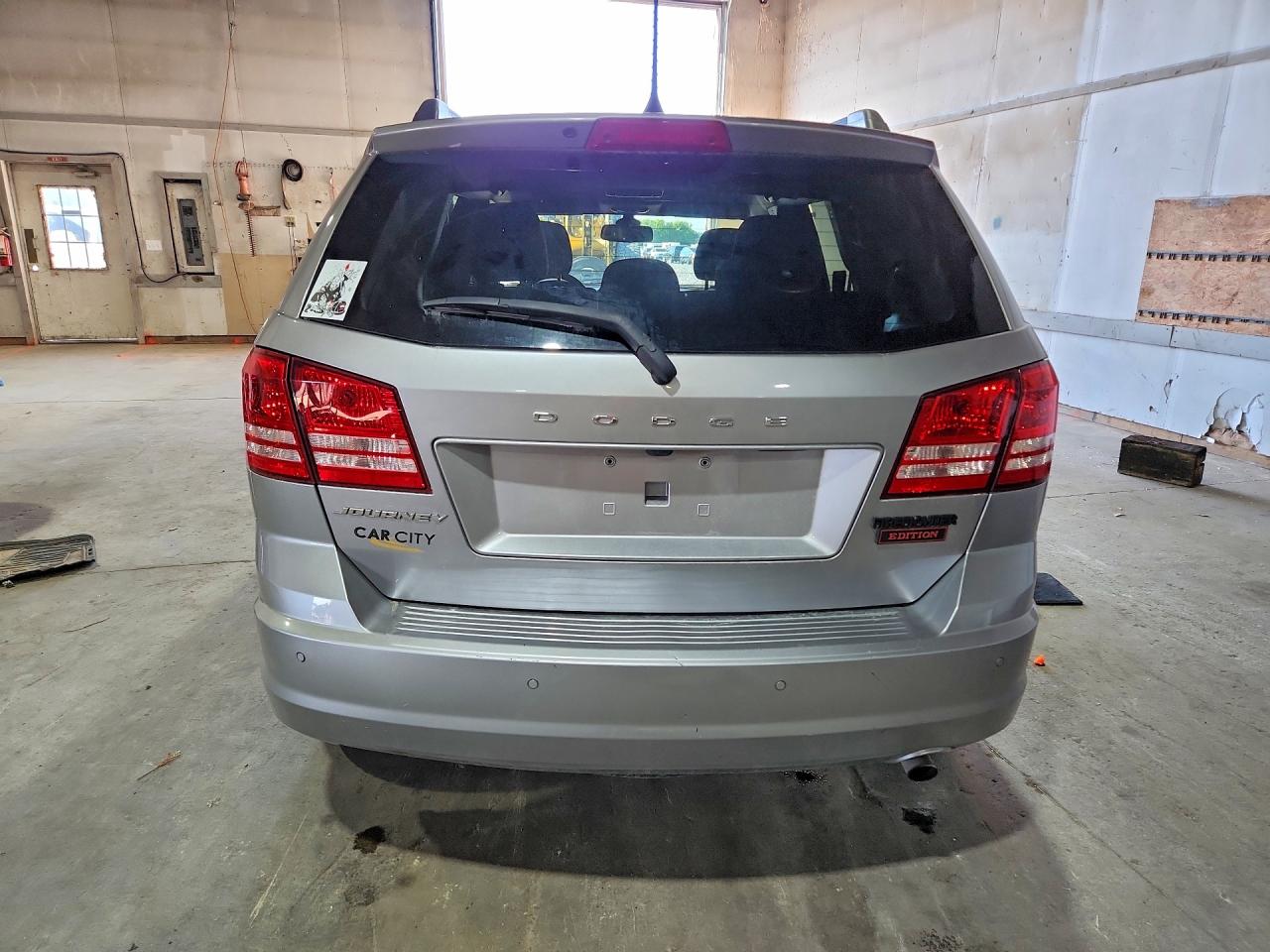 2020 Dodge Journey Se Серебряный vin: 3C4PDCAB1LT271788