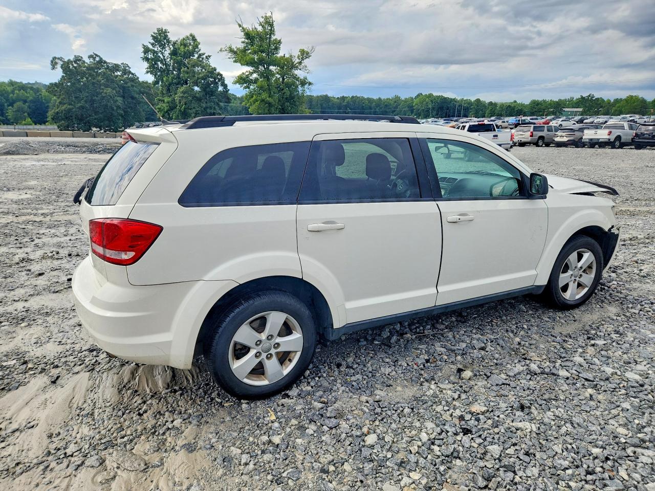 2013 Dodge Journey Se White vin: 3C4PDCAB2DT610379