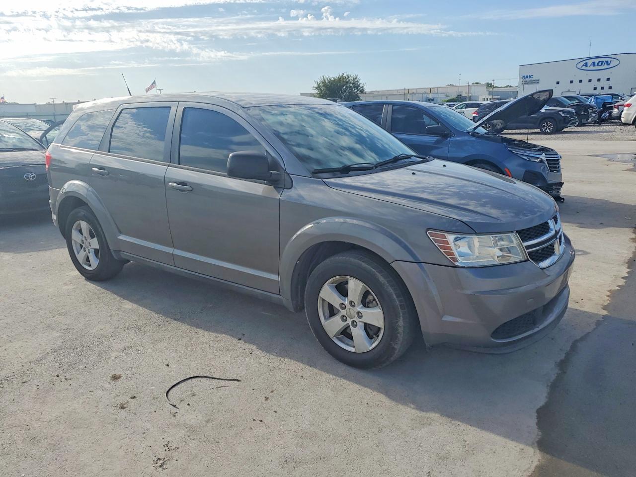 2013 Dodge Journey Se Gray vin: 3C4PDCAB2DT626484