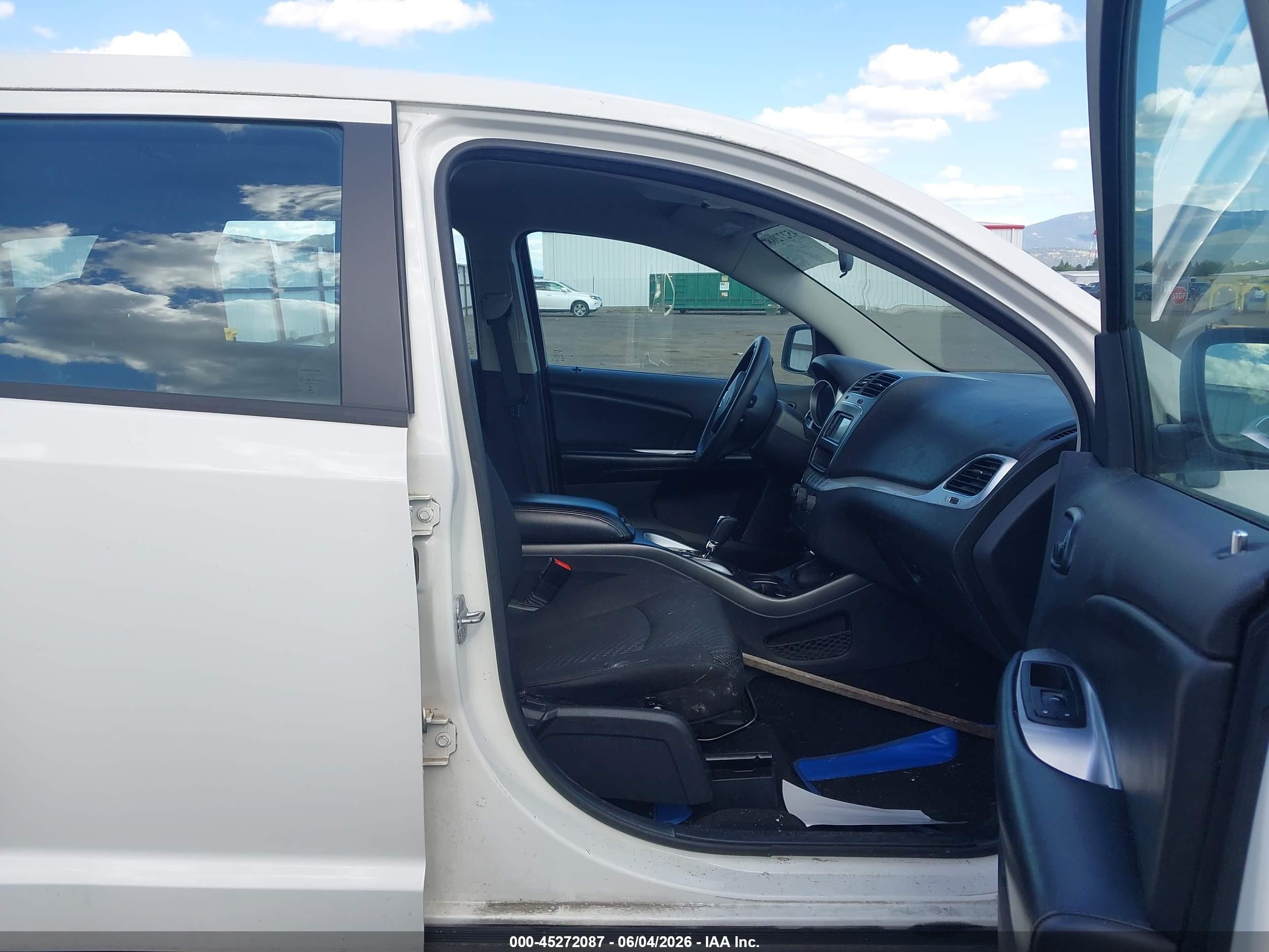 2013 Dodge Journey American Value Pkg White vin: 3C4PDCAB2DT675670