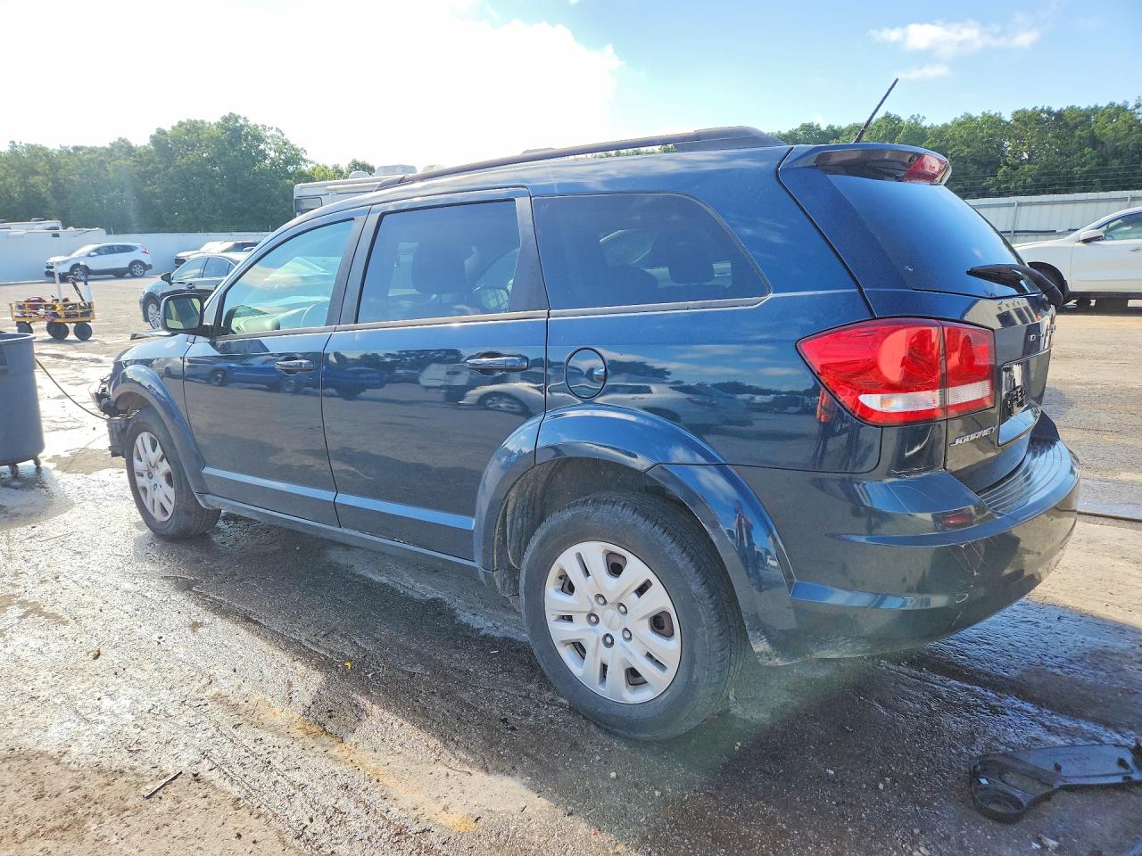 2014 Dodge Journey Se Blue vin: 3C4PDCAB2ET103208