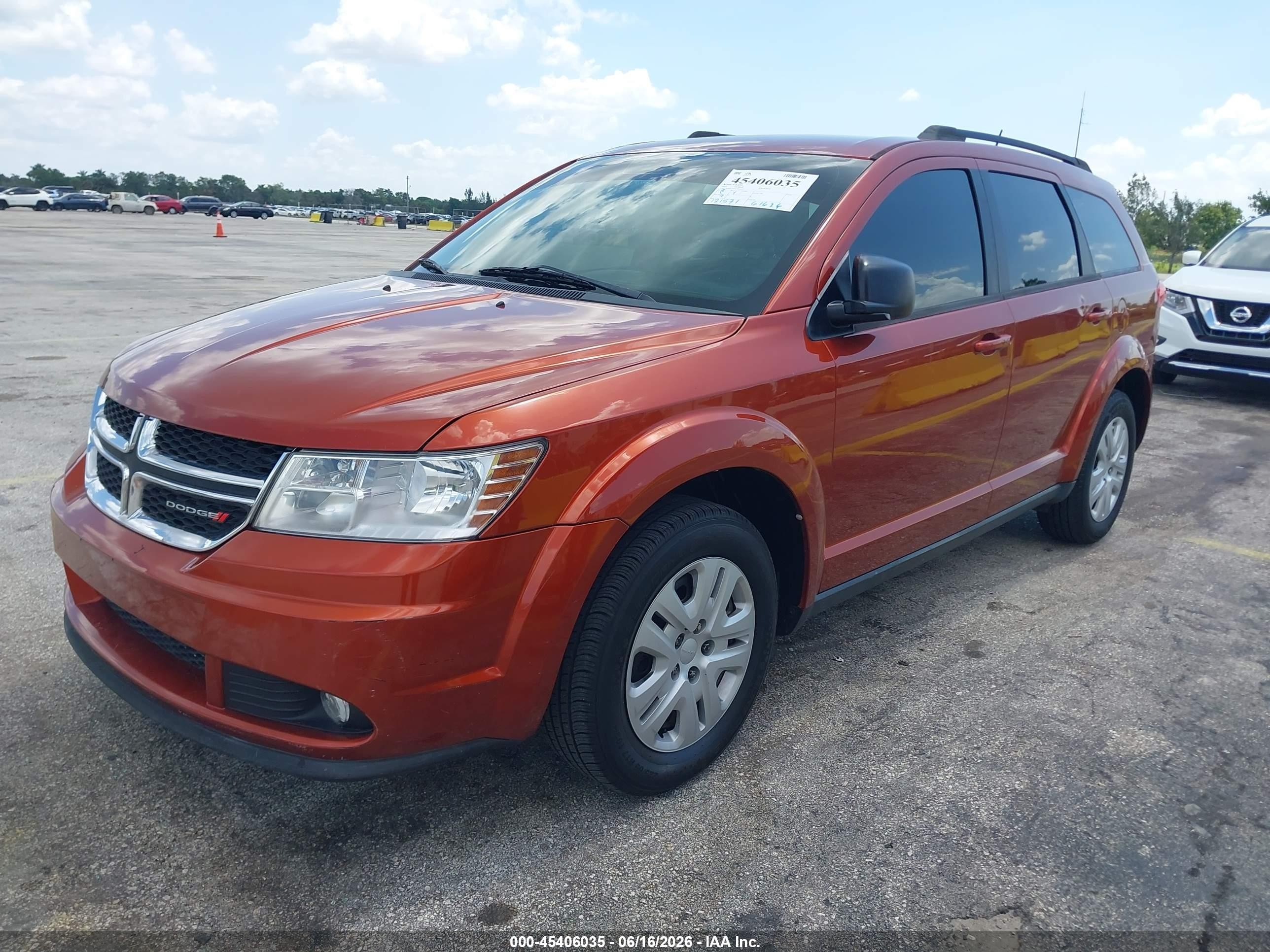 2014 Dodge Journey Se Orange vin: 3C4PDCAB2ET314652