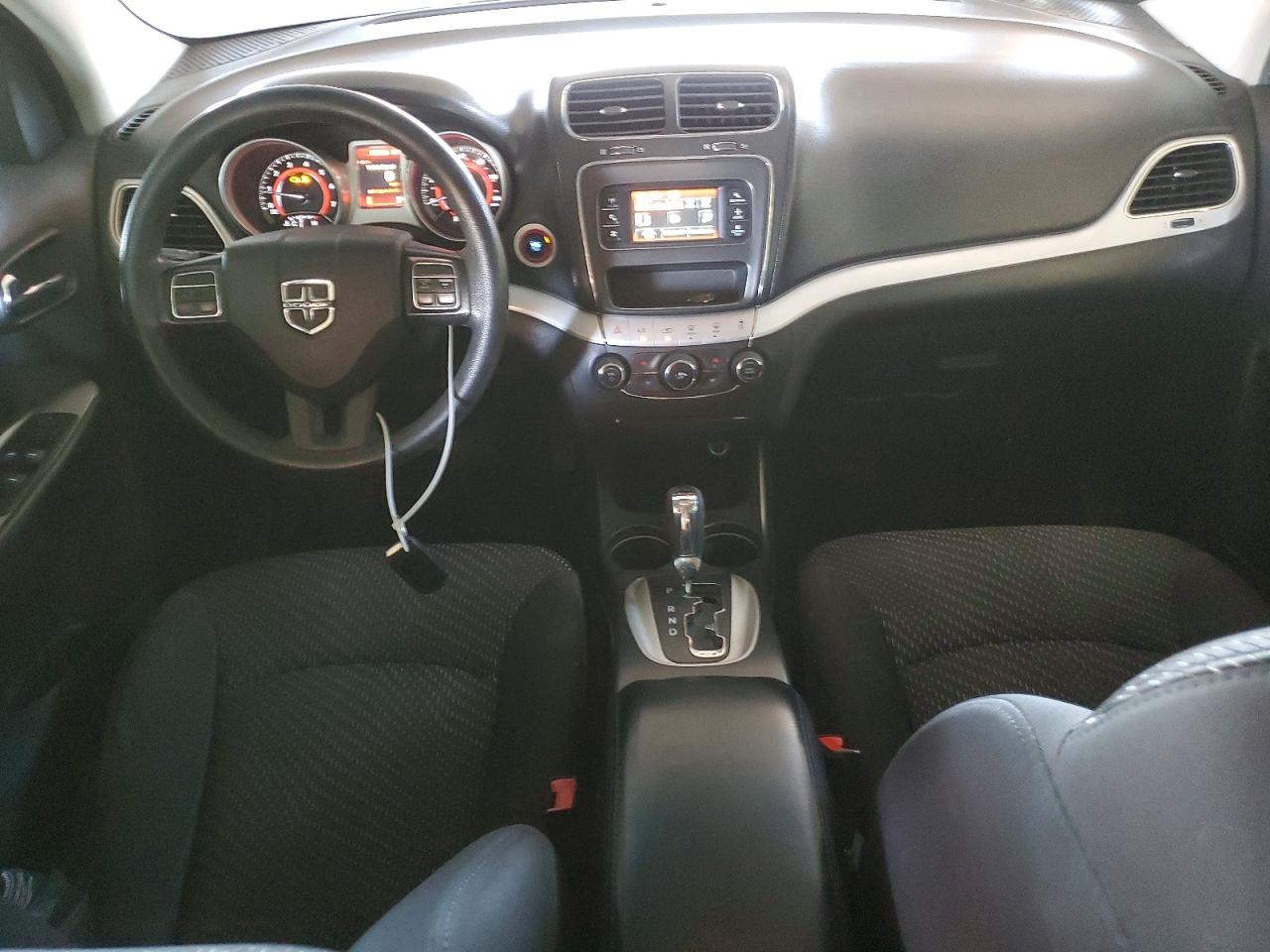 2015 Dodge Journey Se Красный vin: 3C4PDCAB2FT569612