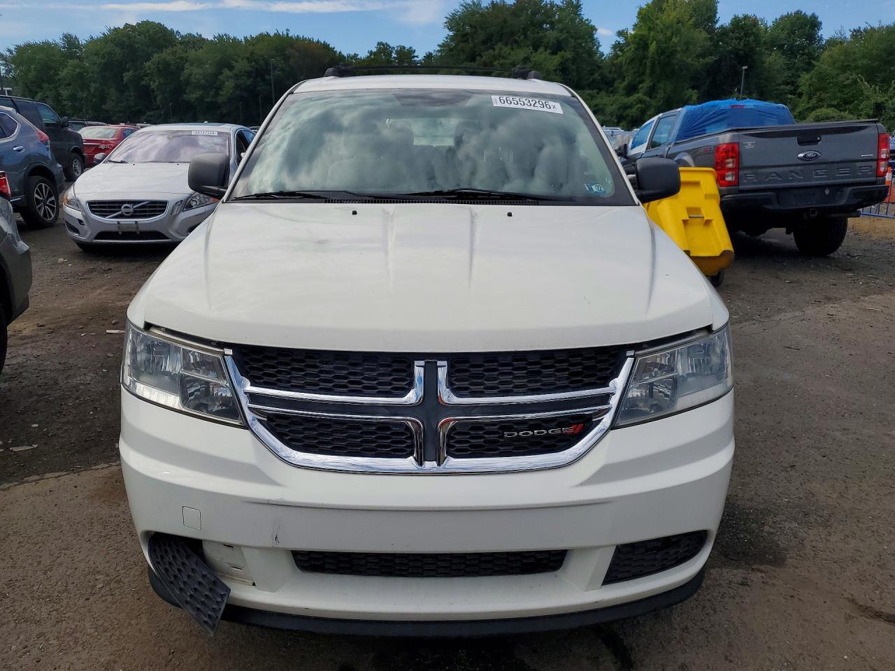 2015 Dodge Journey Se Белый vin: 3C4PDCAB2FT587365