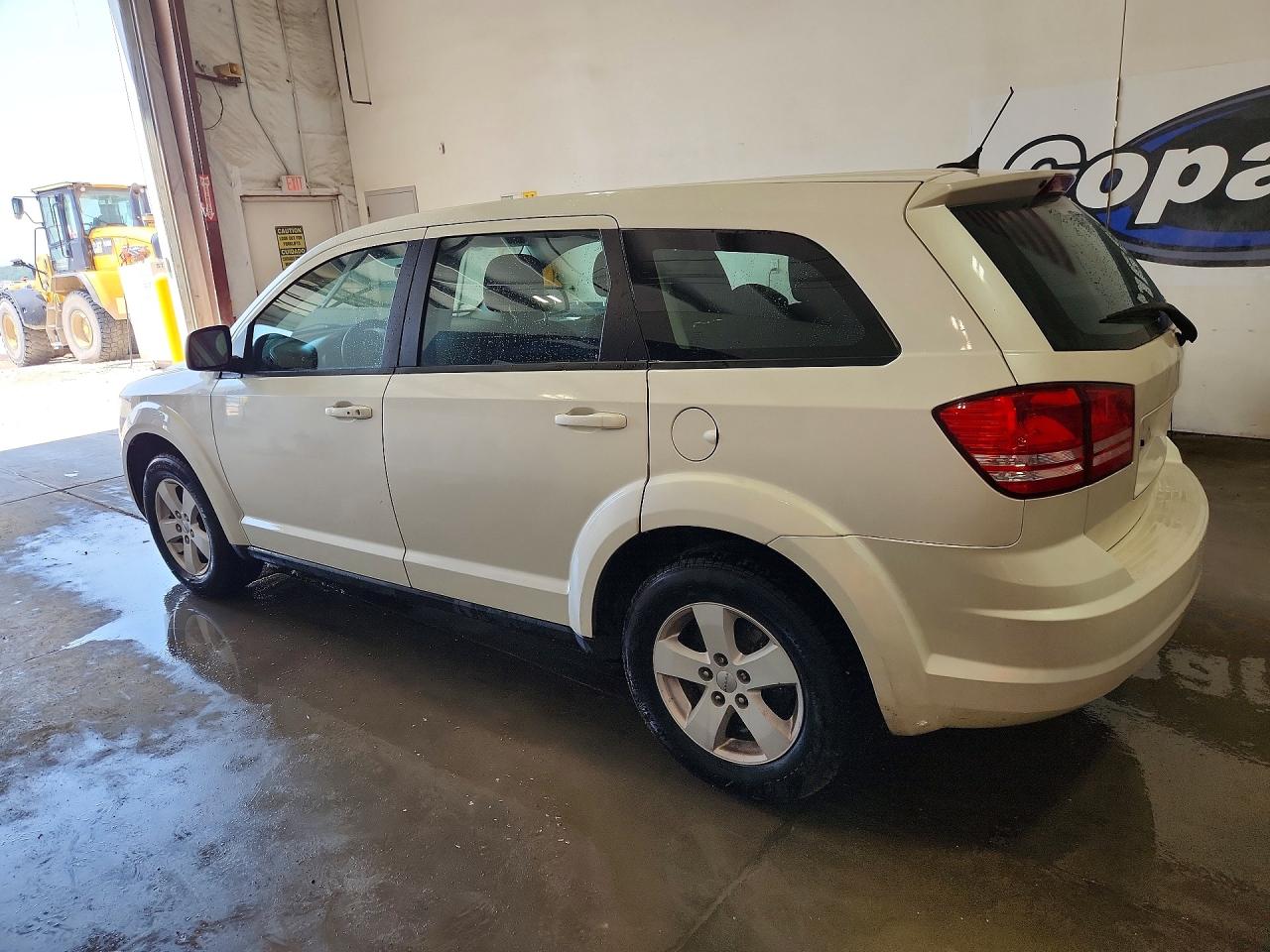 2015 Dodge Journey Se White vin: 3C4PDCAB2FT599600