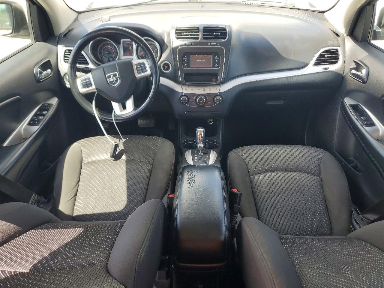 2015 Dodge Journey Se White vin: 3C4PDCAB2FT753111