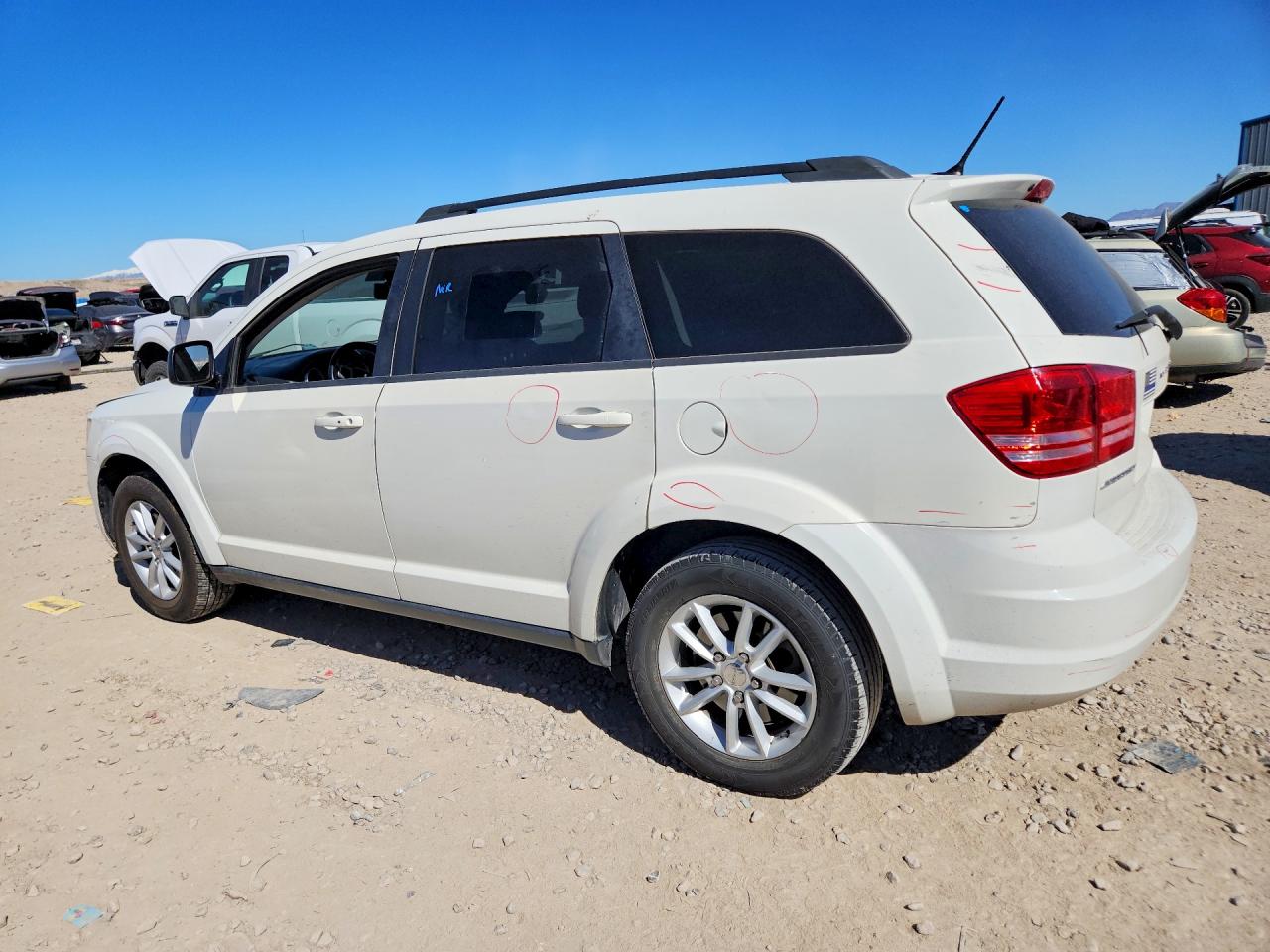 2016 Dodge Journey Se White vin: 3C4PDCAB2GT219379