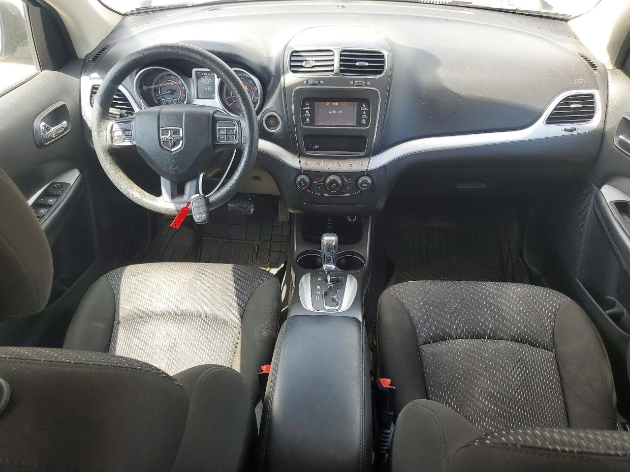 2020 Dodge Journey Se Silver vin: 3C4PDCAB2LT277891