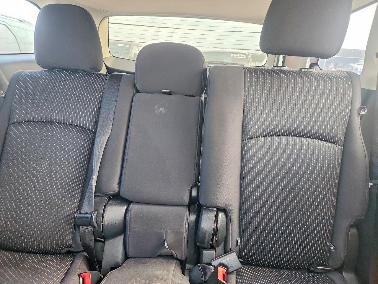 2013 Dodge Journey Se Silver vin: 3C4PDCAB3DT725945