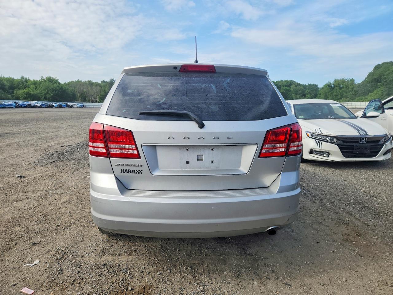 2013 Dodge Journey Se Silver vin: 3C4PDCAB3DT725945