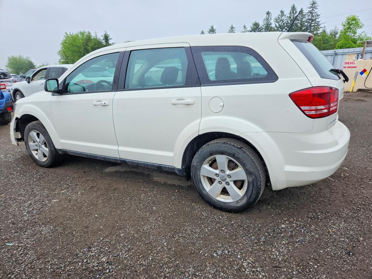 2014 Dodge Journey Se White vin: 3C4PDCAB3ET104562