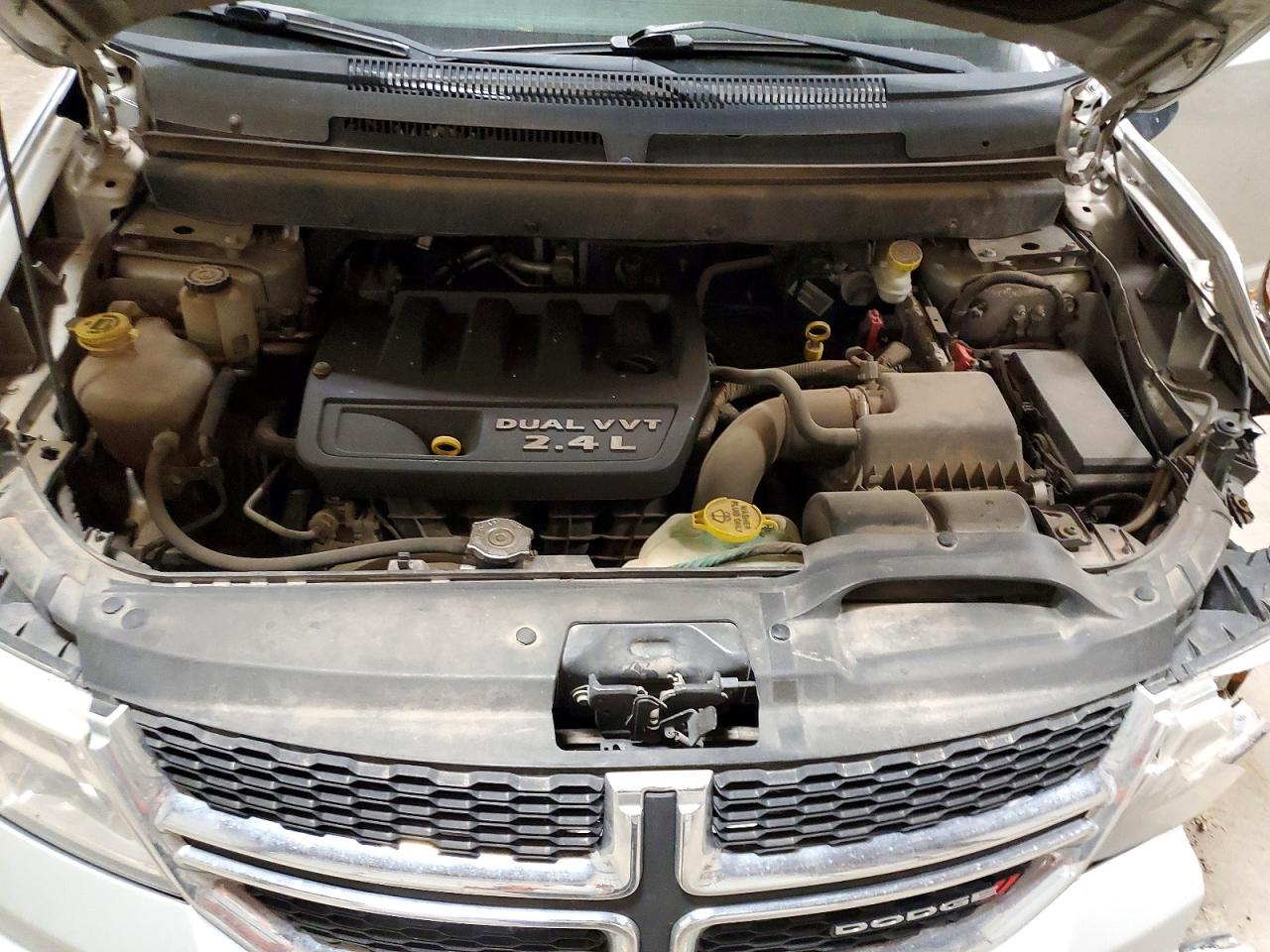2014 Dodge Journey Se Серебряный vin: 3C4PDCAB3ET149825