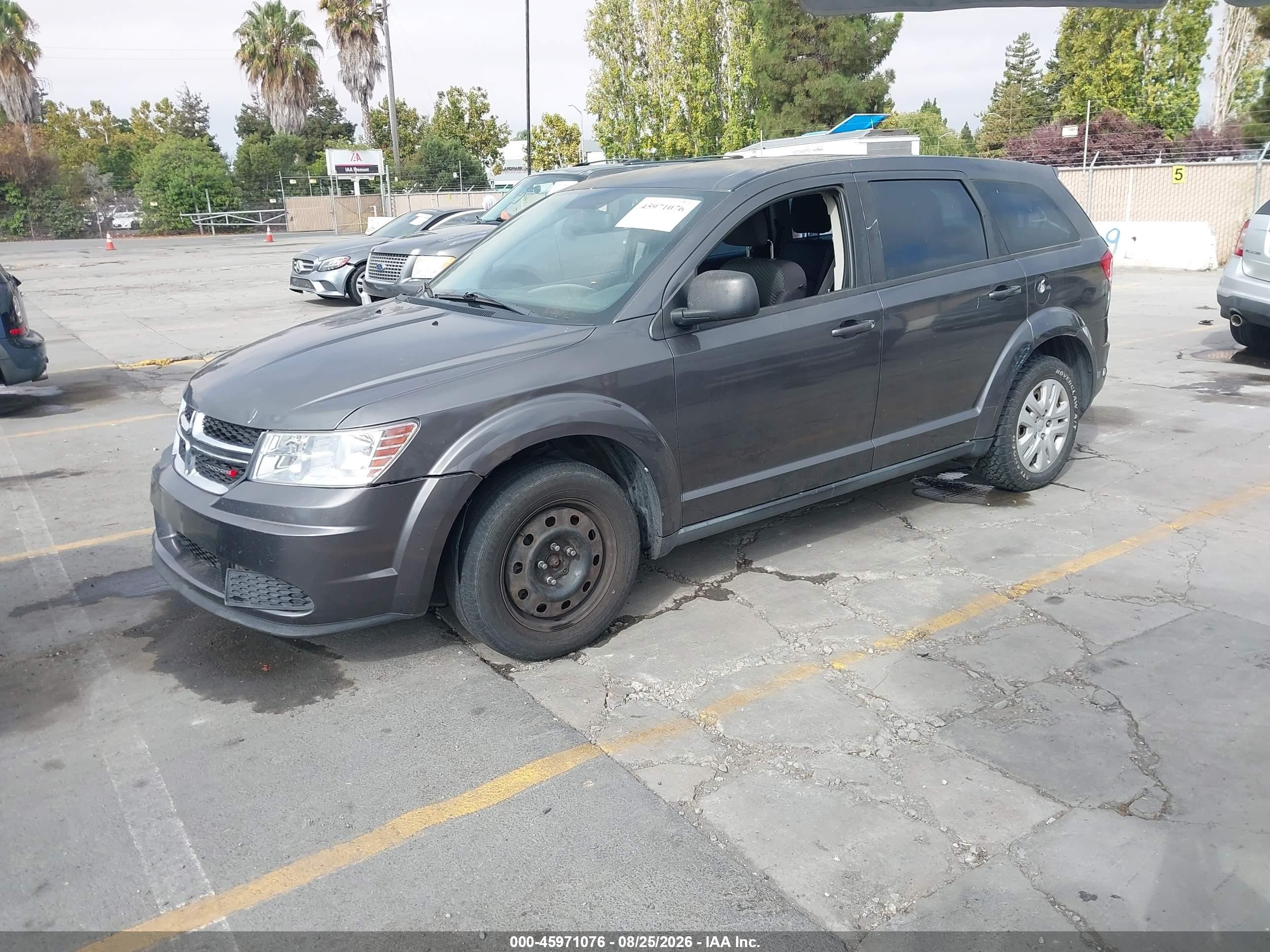 2014 Dodge Journey American Value Pkg Gray vin: 3C4PDCAB3ET202071