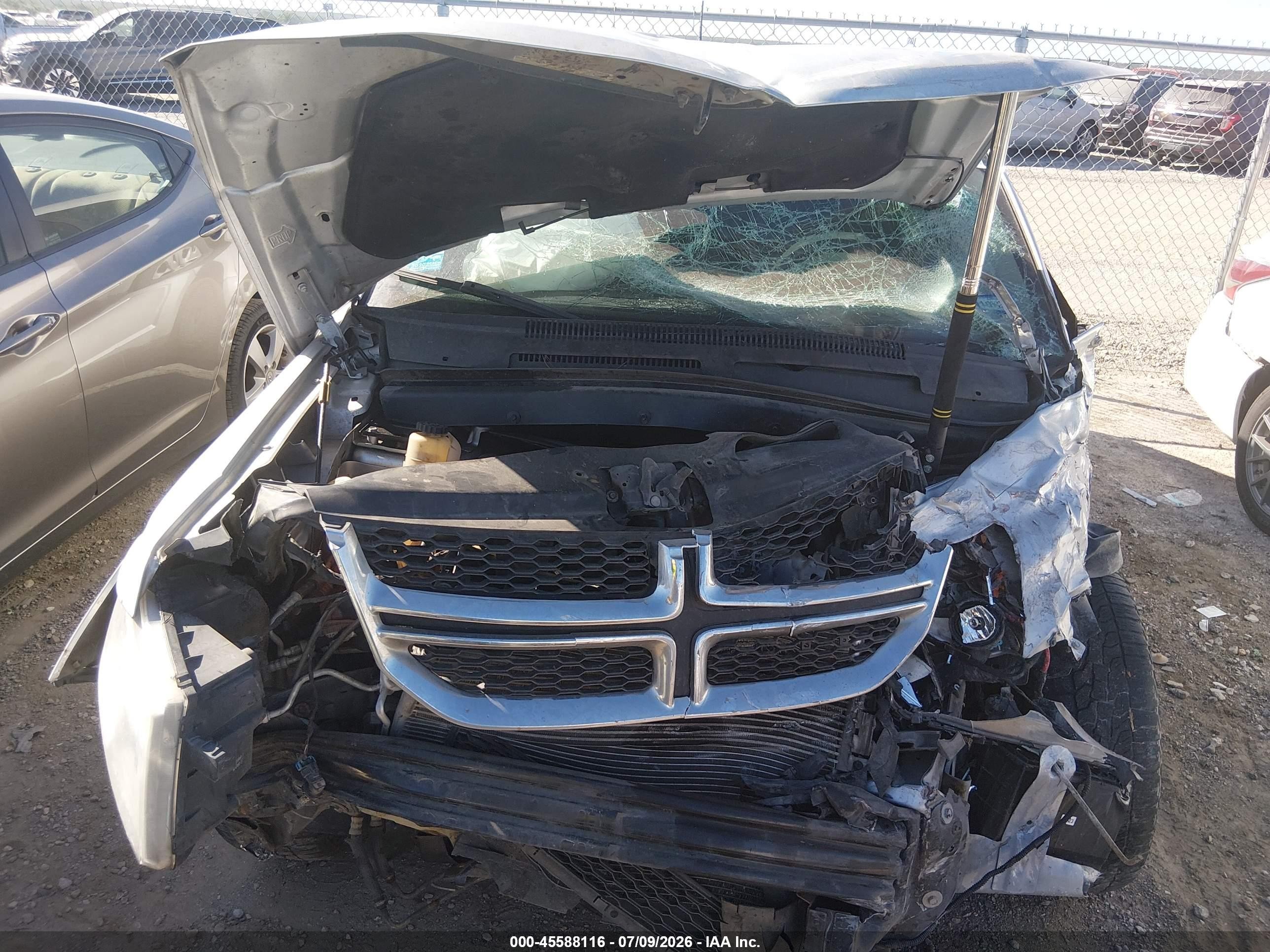 2014 Dodge Journey American Value Pkg Silver vin: 3C4PDCAB3ET217797