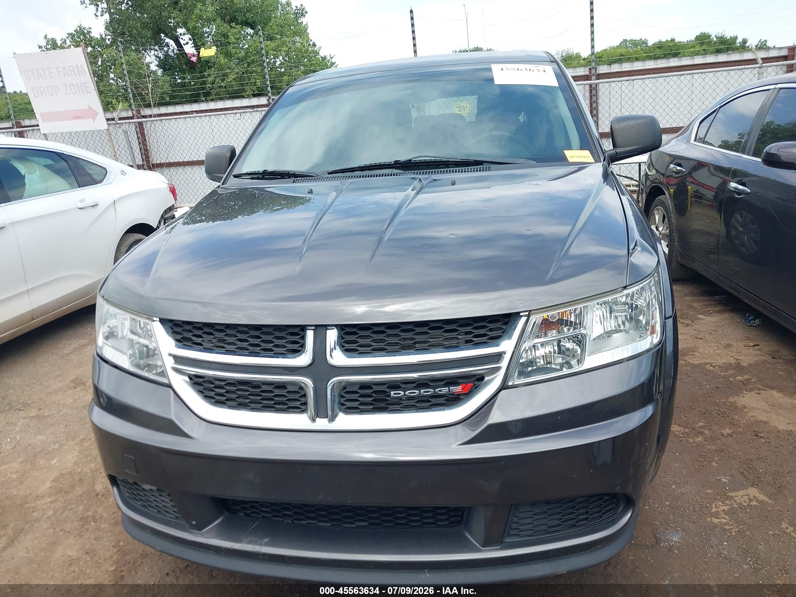 2014 Dodge Journey American Value Pkg Gray vin: 3C4PDCAB3ET257152