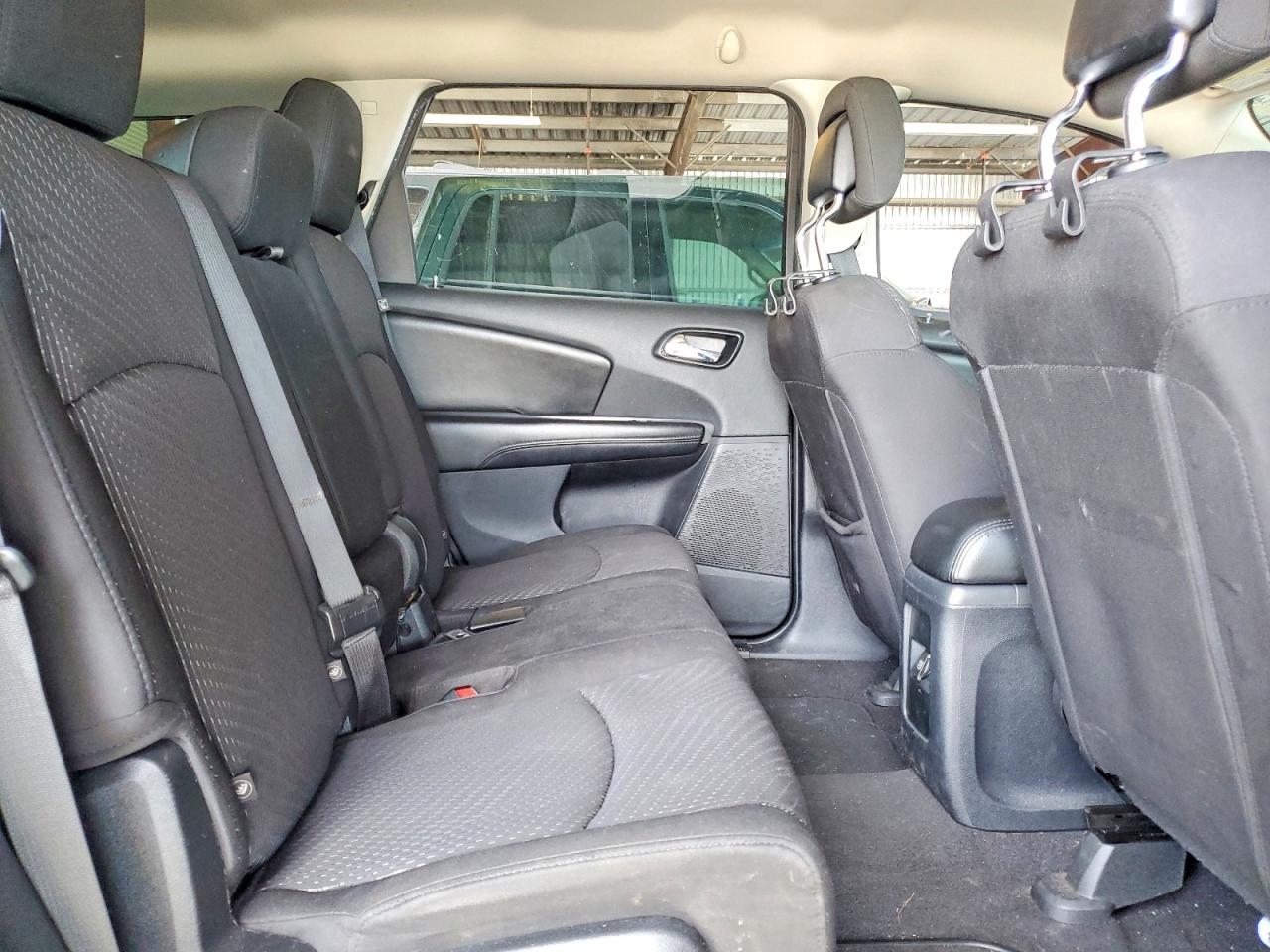 2015 Dodge Journey Se Gray vin: 3C4PDCAB3FT556786