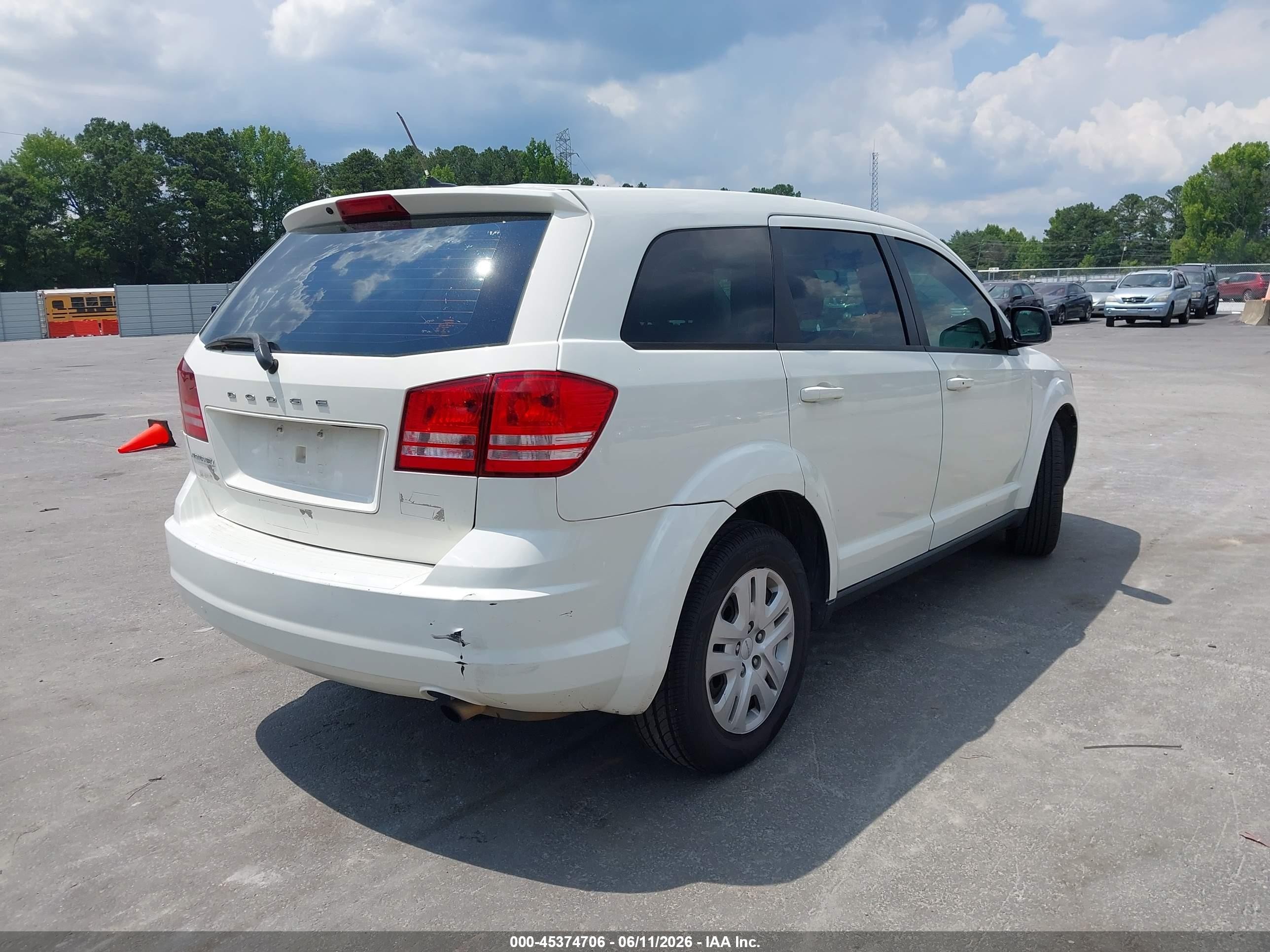 2015 Dodge Journey American Value Pkg White vin: 3C4PDCAB3FT587861