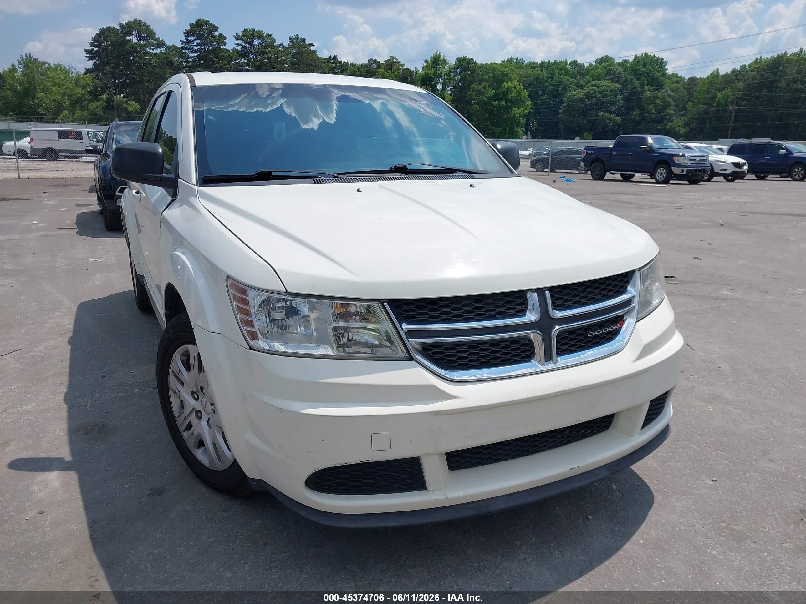 2015 Dodge Journey American Value Pkg White vin: 3C4PDCAB3FT587861