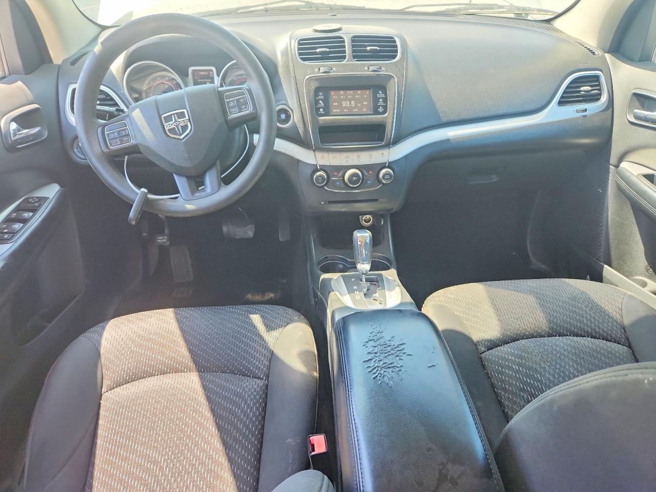 2015 Dodge Journey Se White vin: 3C4PDCAB3FT748323