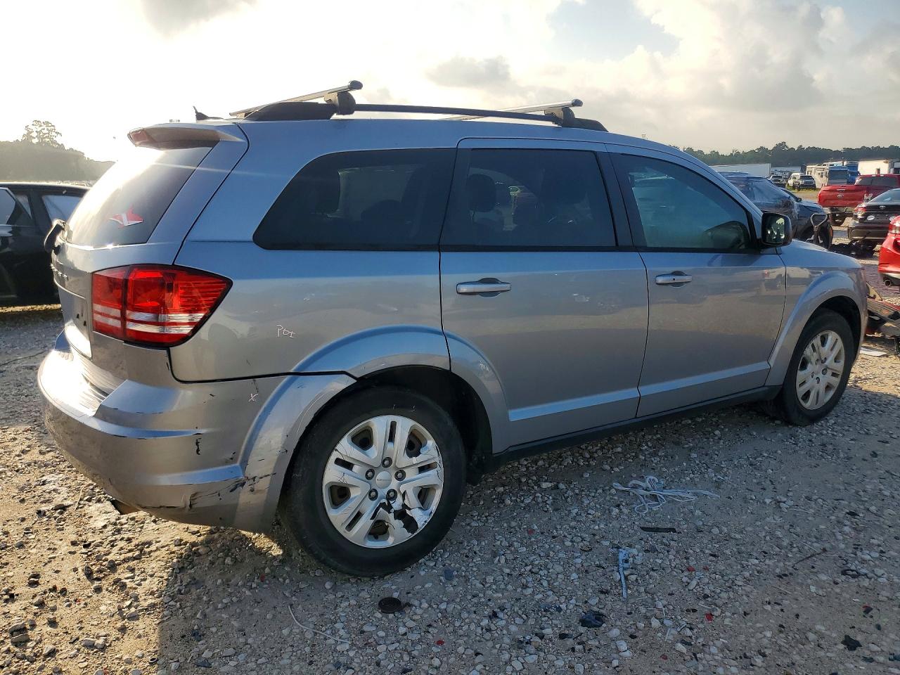 2016 Dodge Journey Se Gray vin: 3C4PDCAB3GT247675