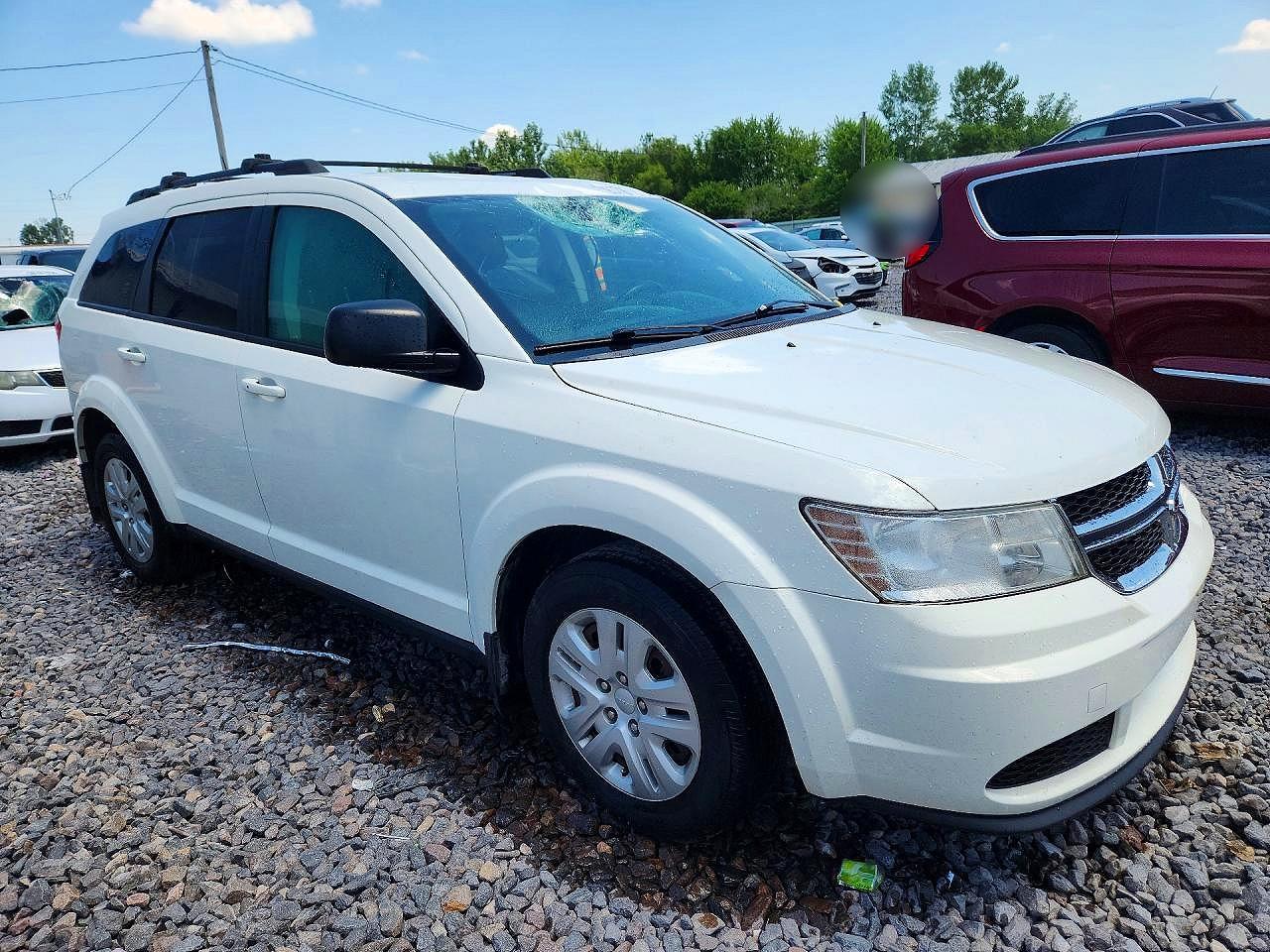 2018 Dodge Journey Se White vin: 3C4PDCAB3JT448581