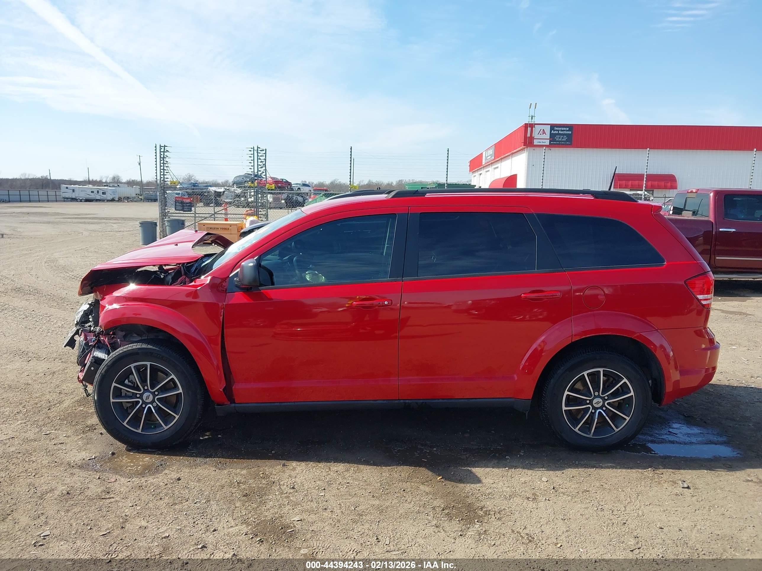 2018 Dodge Journey Se Красный vin: 3C4PDCAB3JT519021