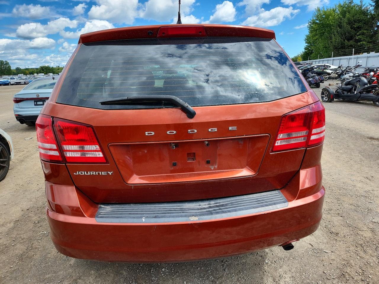2012 Dodge Journey Se Orange vin: 3C4PDCAB4CT221614