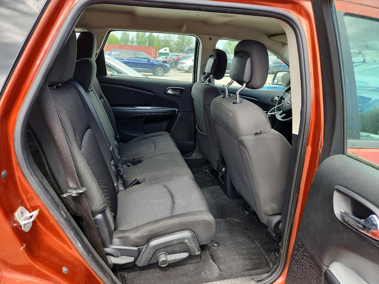 2012 Dodge Journey Se Orange vin: 3C4PDCAB4CT221614