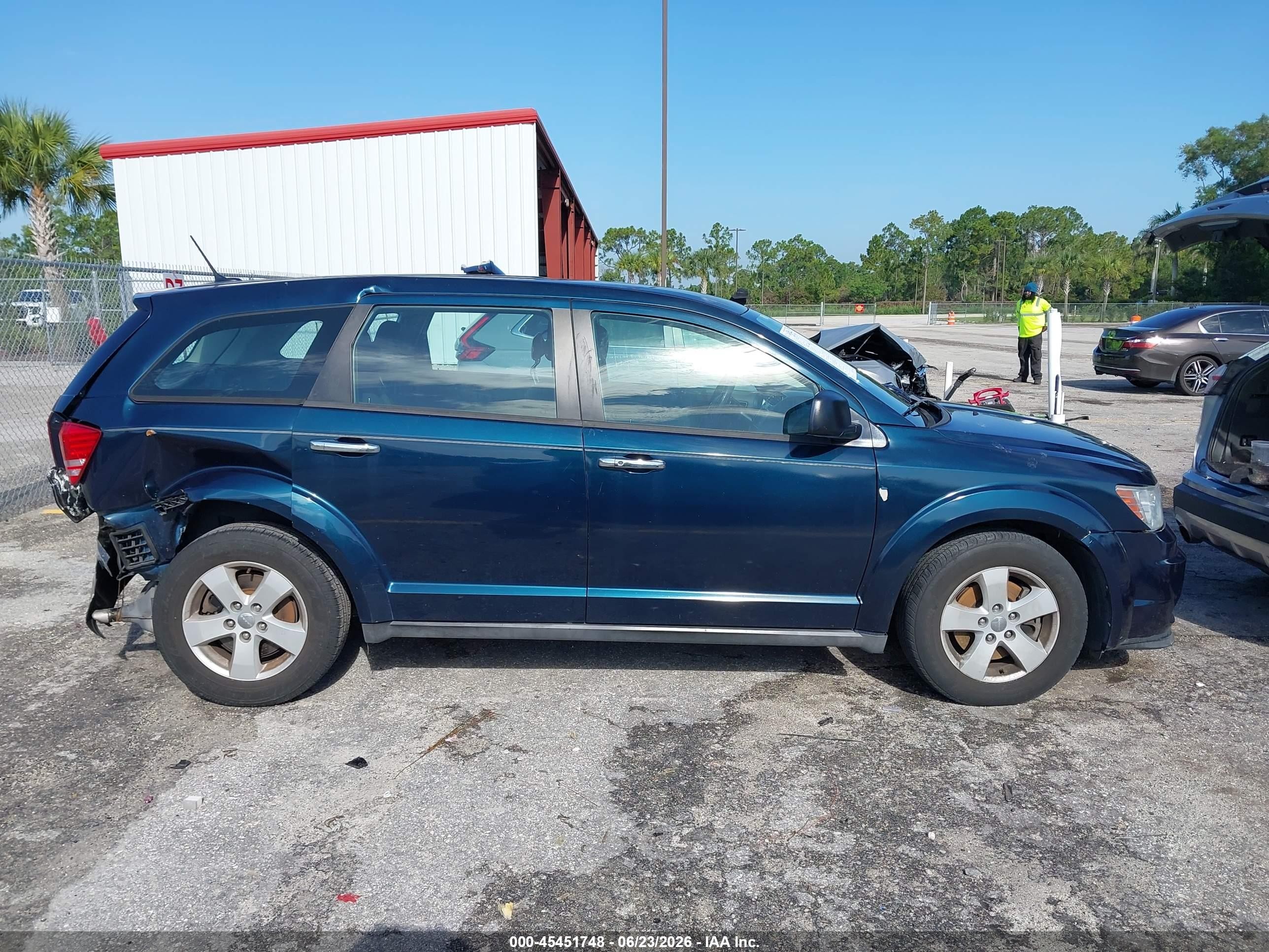 2013 Dodge Journey American Value Pkg Blue vin: 3C4PDCAB4DT630715