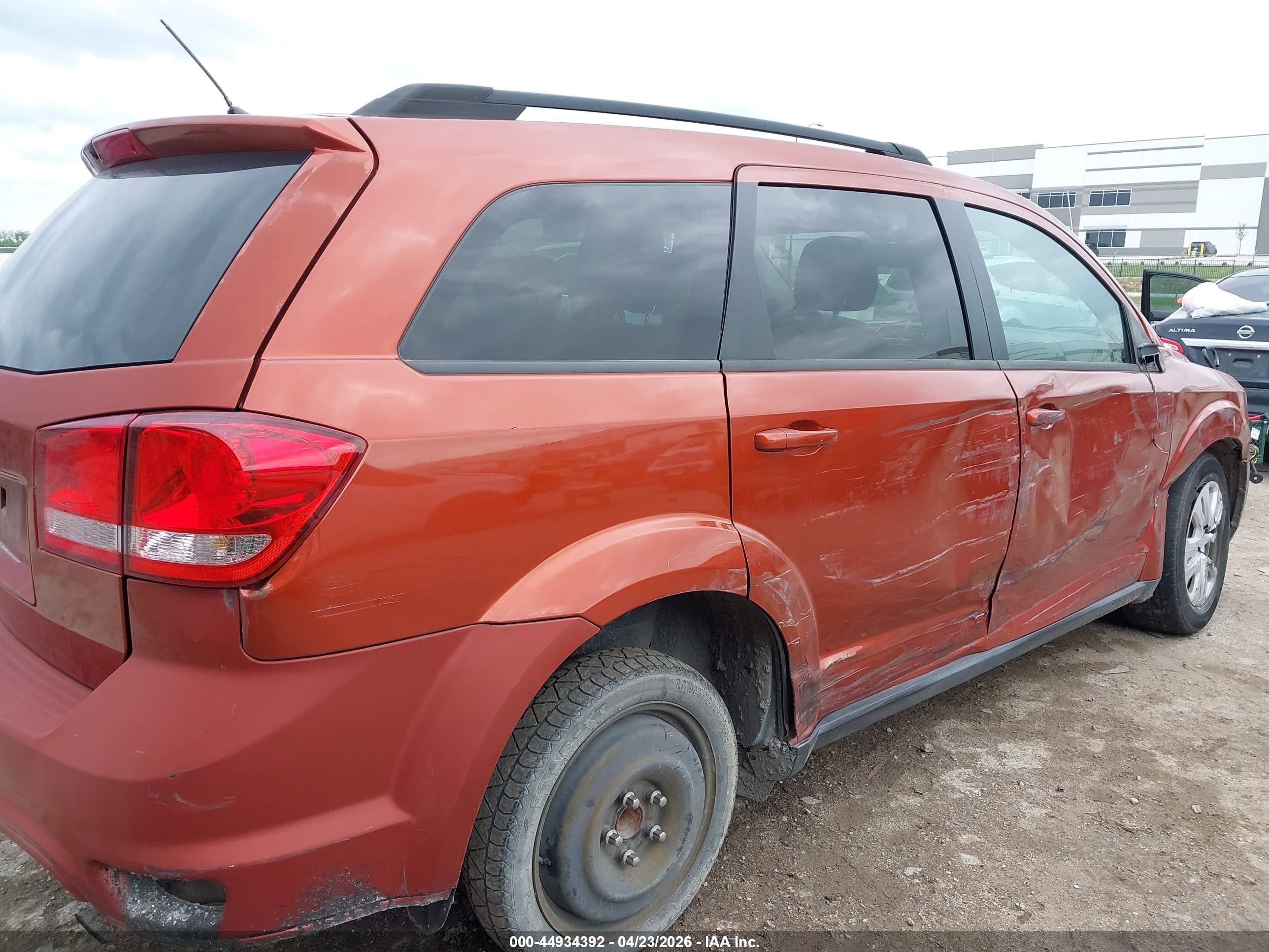 2014 Dodge Journey Se Orange vin: 3C4PDCAB4ET101296