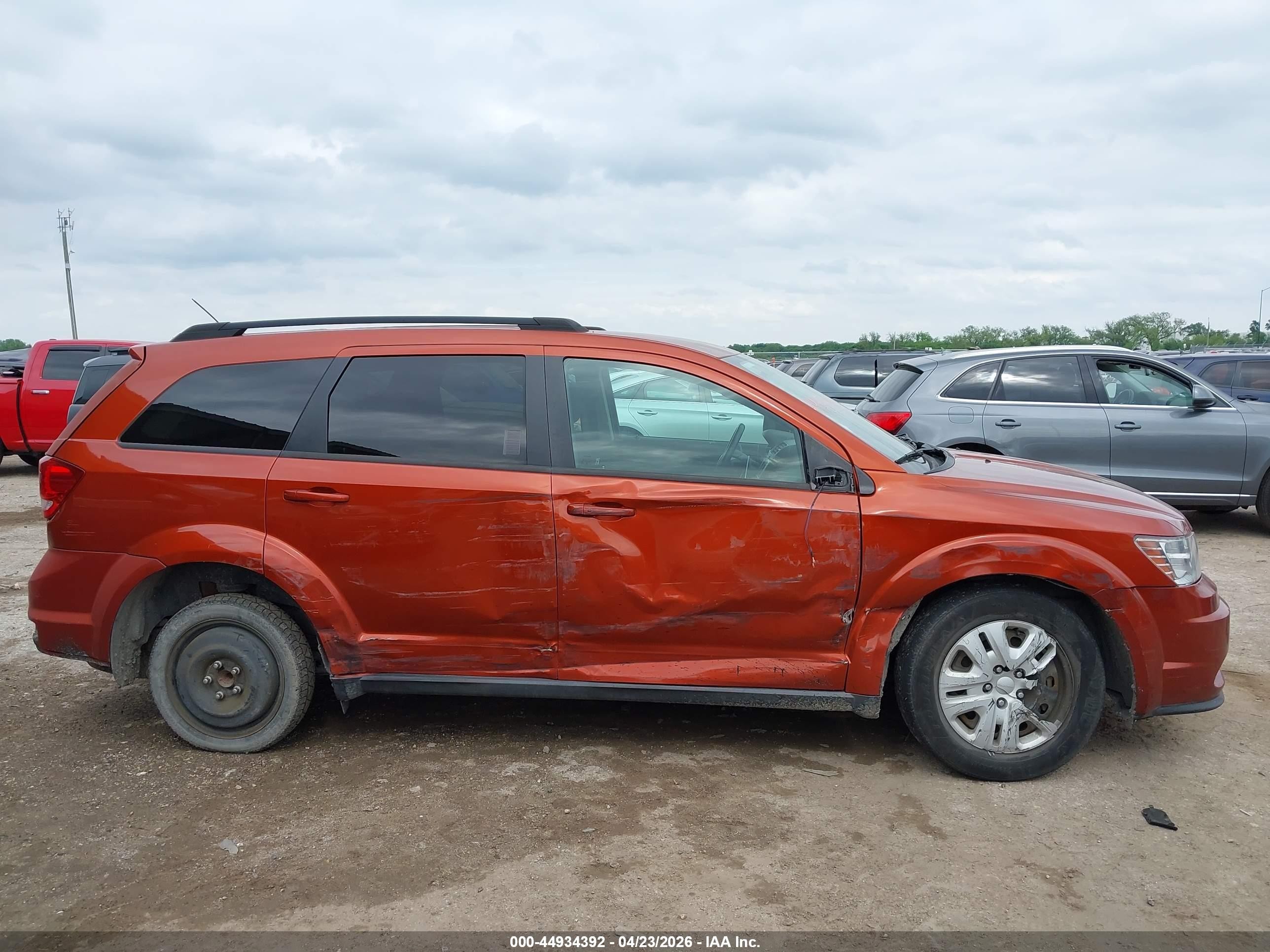 2014 Dodge Journey Se Orange vin: 3C4PDCAB4ET101296