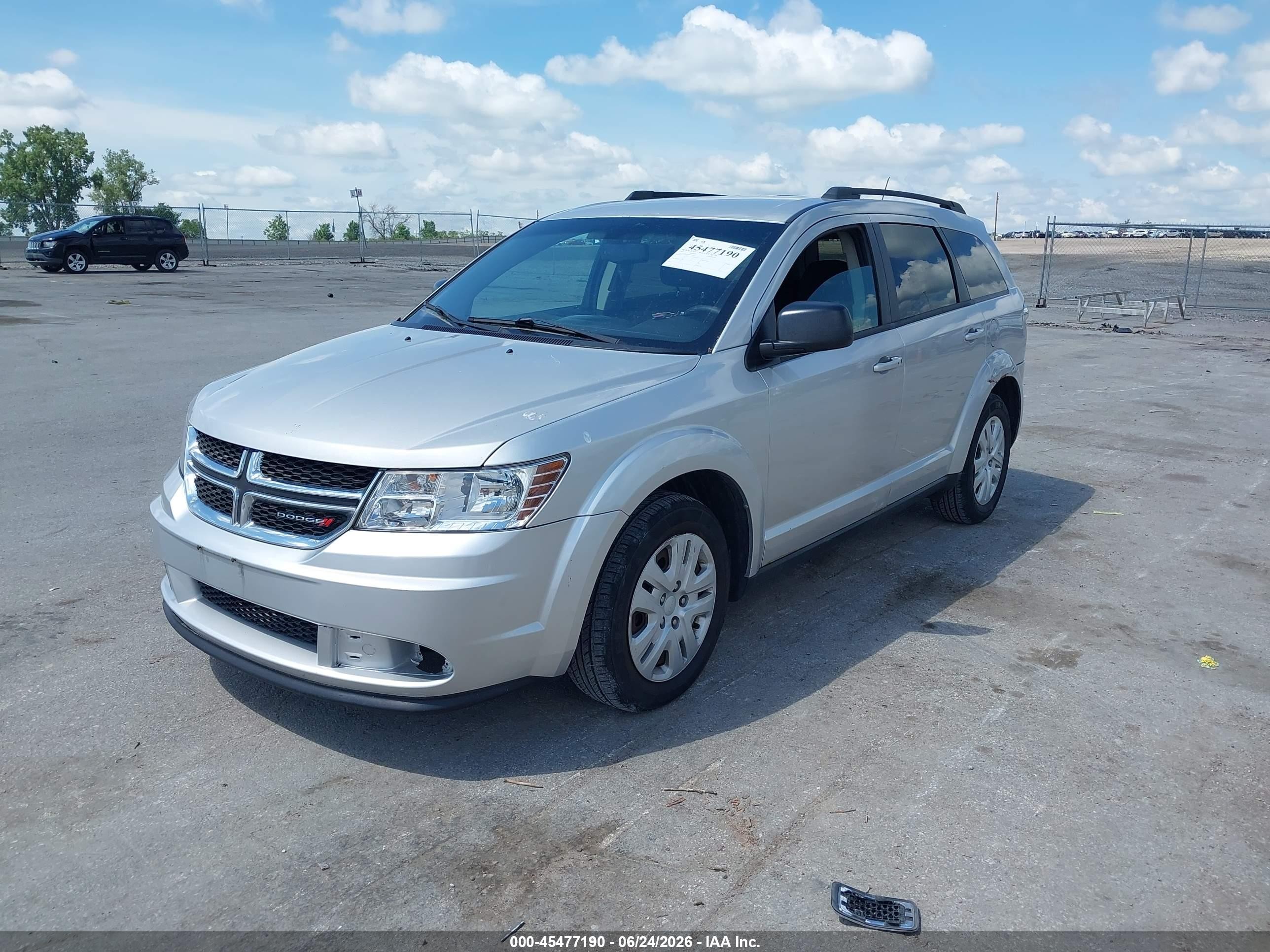 2014 Dodge Journey Se Silver vin: 3C4PDCAB4ET141314