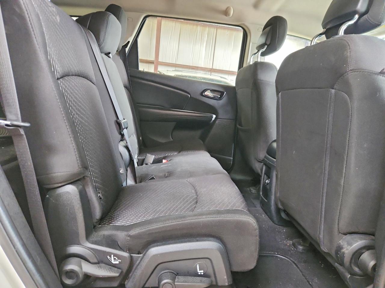2014 Dodge Journey Se White vin: 3C4PDCAB4ET174667
