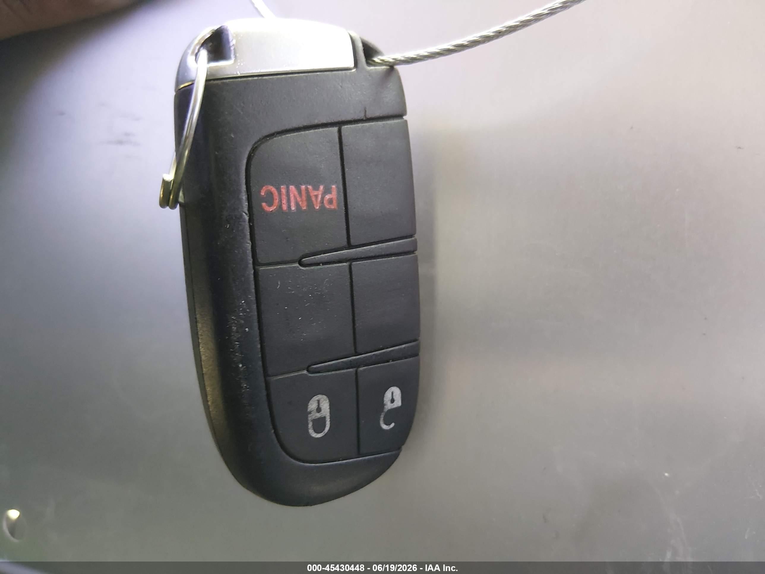 2014 Dodge Journey American Value Pkg Серебряный vin: 3C4PDCAB4ET238660