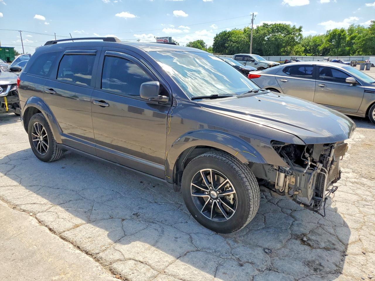 2018 Dodge Journey Se Charcoal vin: 3C4PDCAB4JT385300