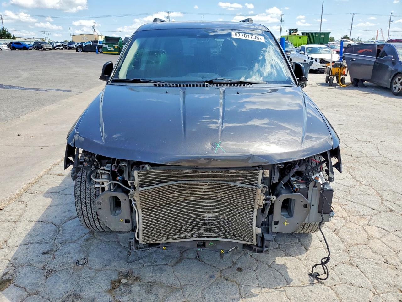 2018 Dodge Journey Se Charcoal vin: 3C4PDCAB4JT385300