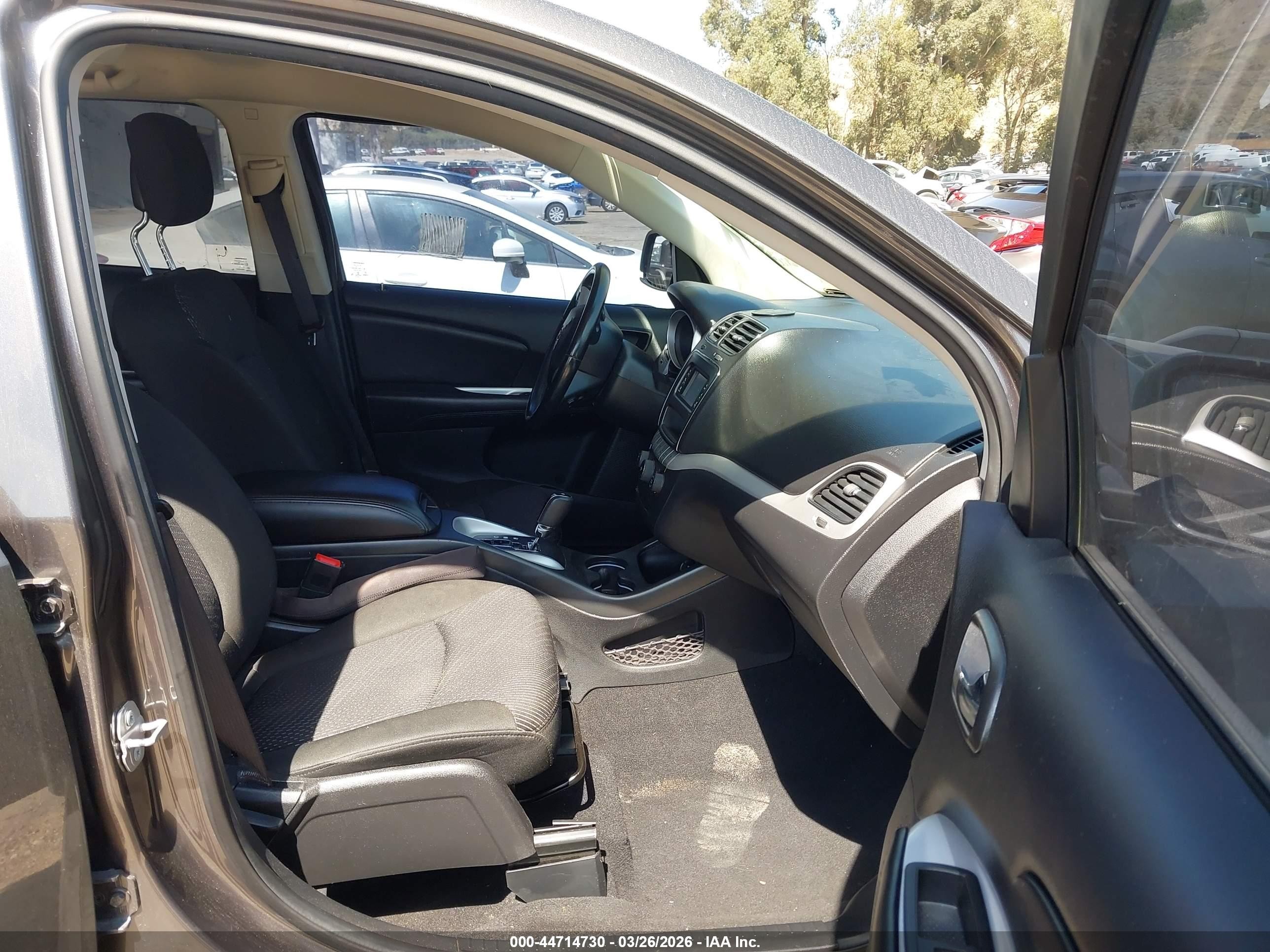 2020 Dodge Journey Se Value Gray vin: 3C4PDCAB4LT270778