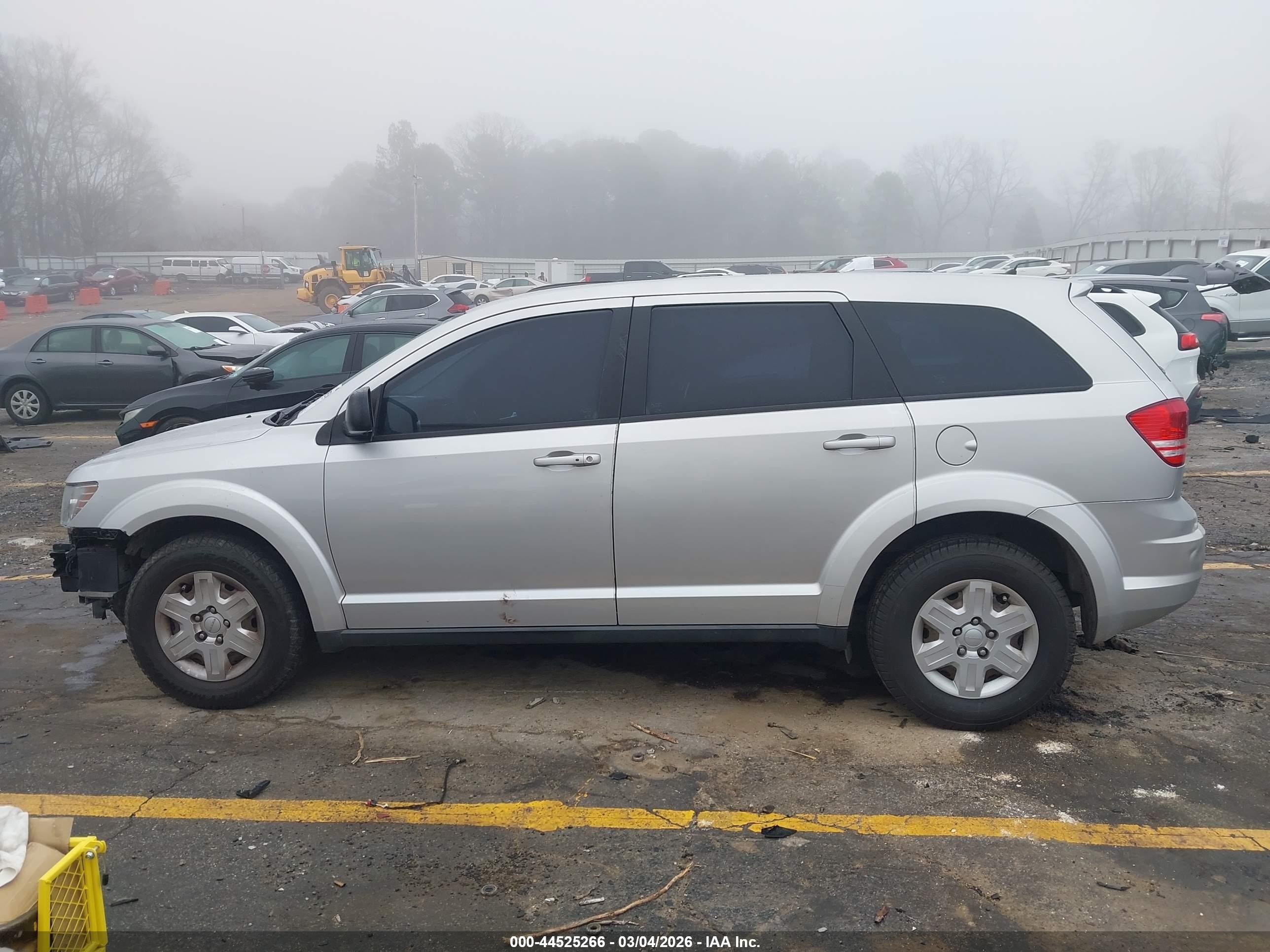 2012 Dodge Journey Se/avp Silver vin: 3C4PDCAB5CT204210