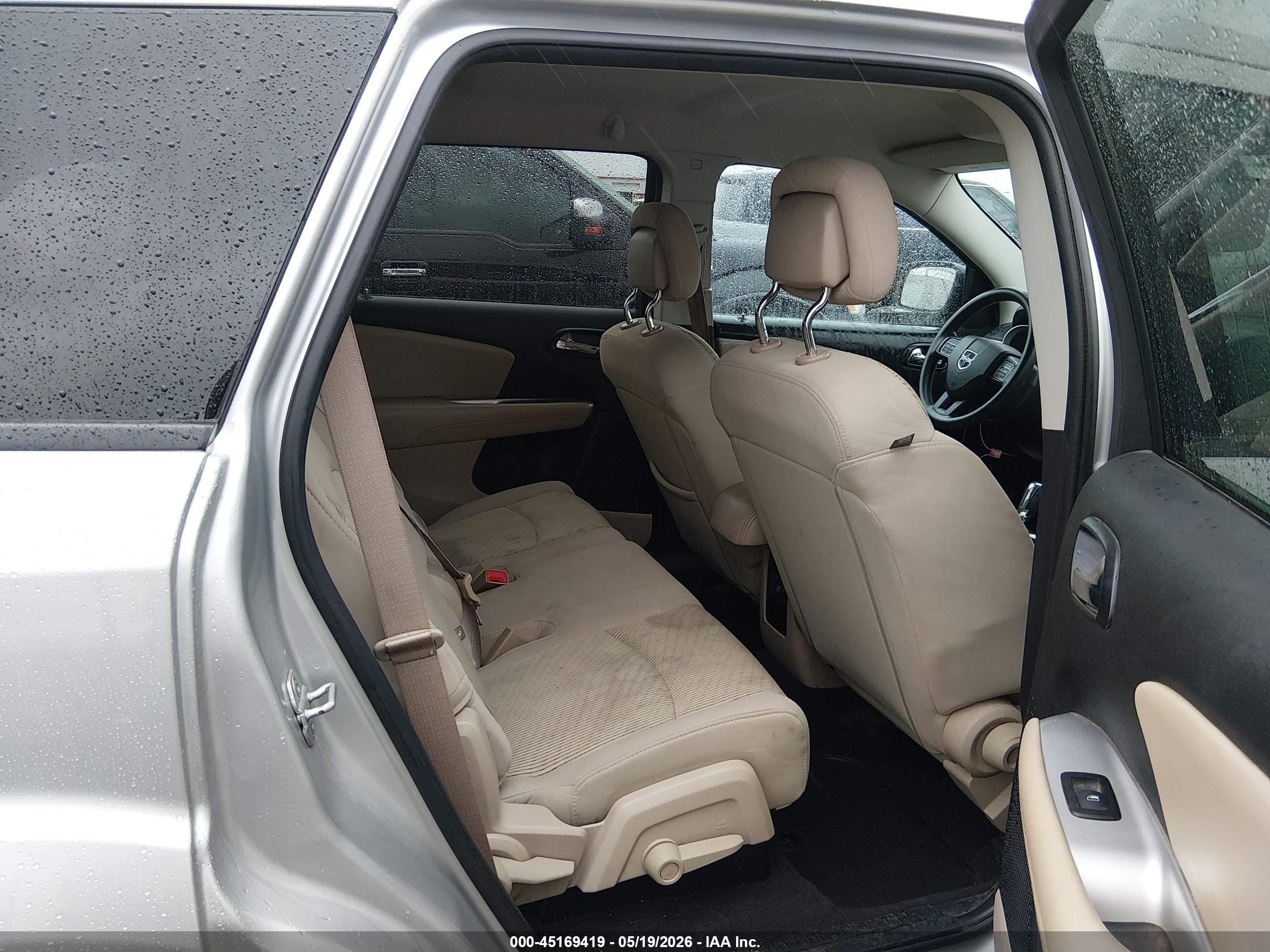 2012 Dodge Journey Se/avp Silver vin: 3C4PDCAB5CT362420